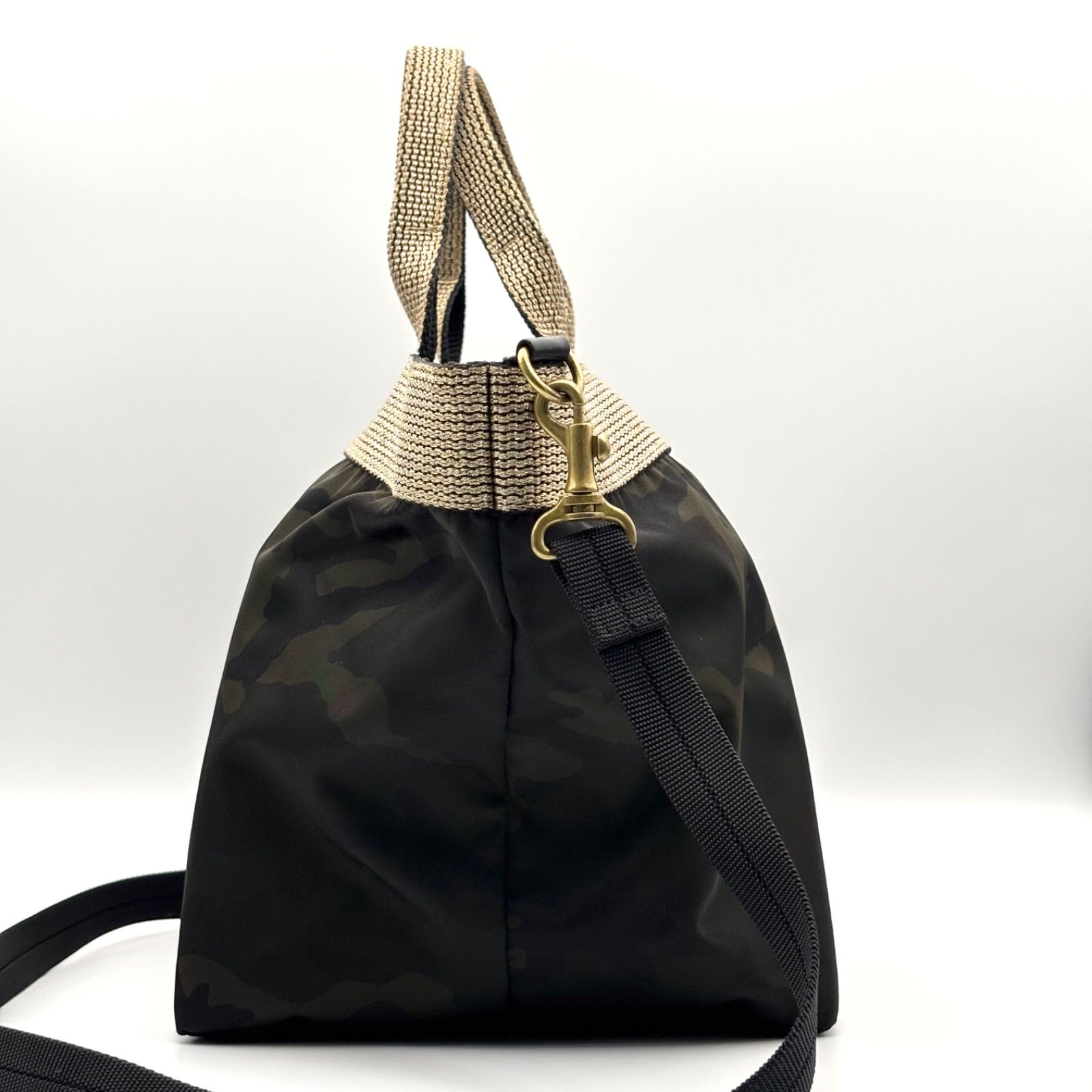 極美品 ヴィオラドーロ GINO ナイロン 2WAYトートバッグ M カモフラ 