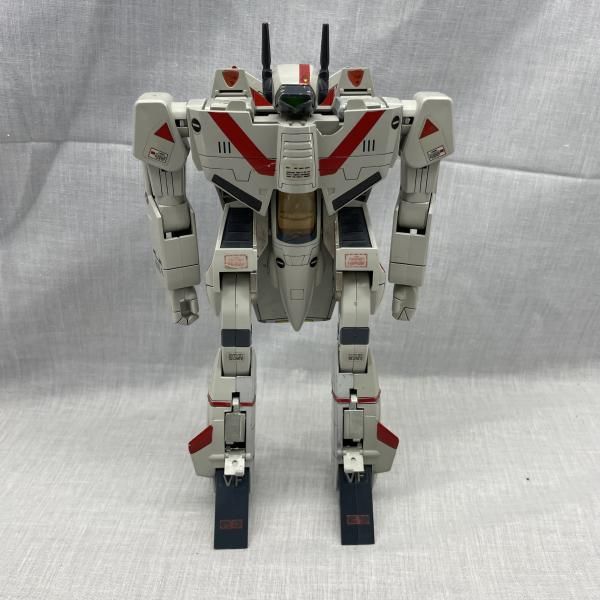中古】VF-1J バルキリー 一条輝機 「超時空要塞マクロス」 1/55