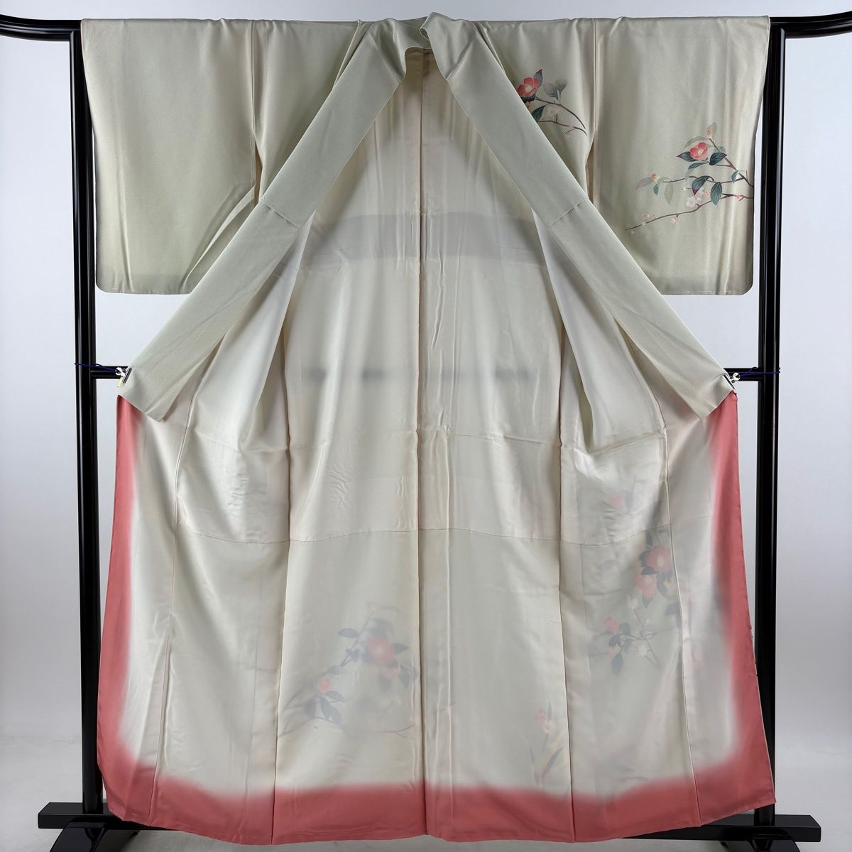 付下げ 身丈158cm 裄丈63cm S 袷 和泉衛知 加賀友禅 落款 椿 草花