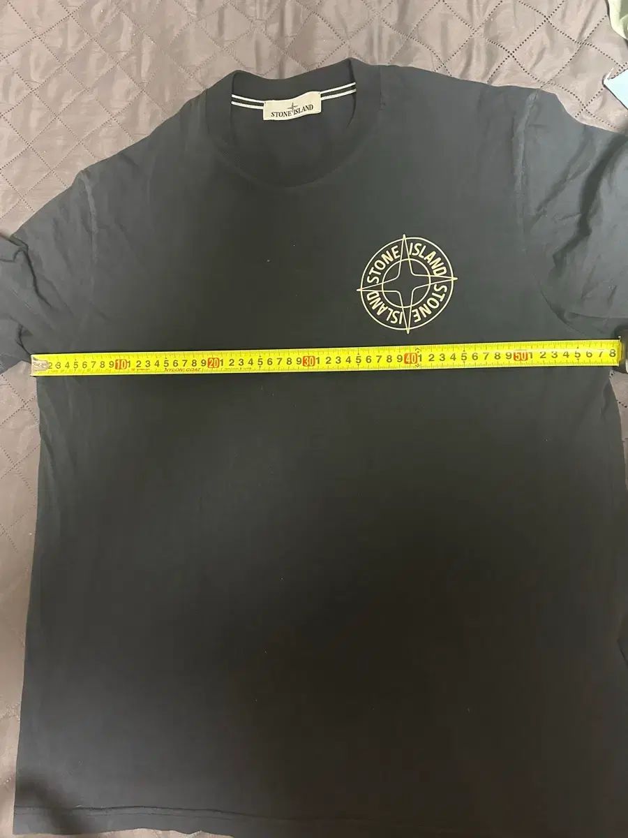 STONE ISLAND ストーンアイランド 半袖Tシャツ ネイビー Lサイズ 出品