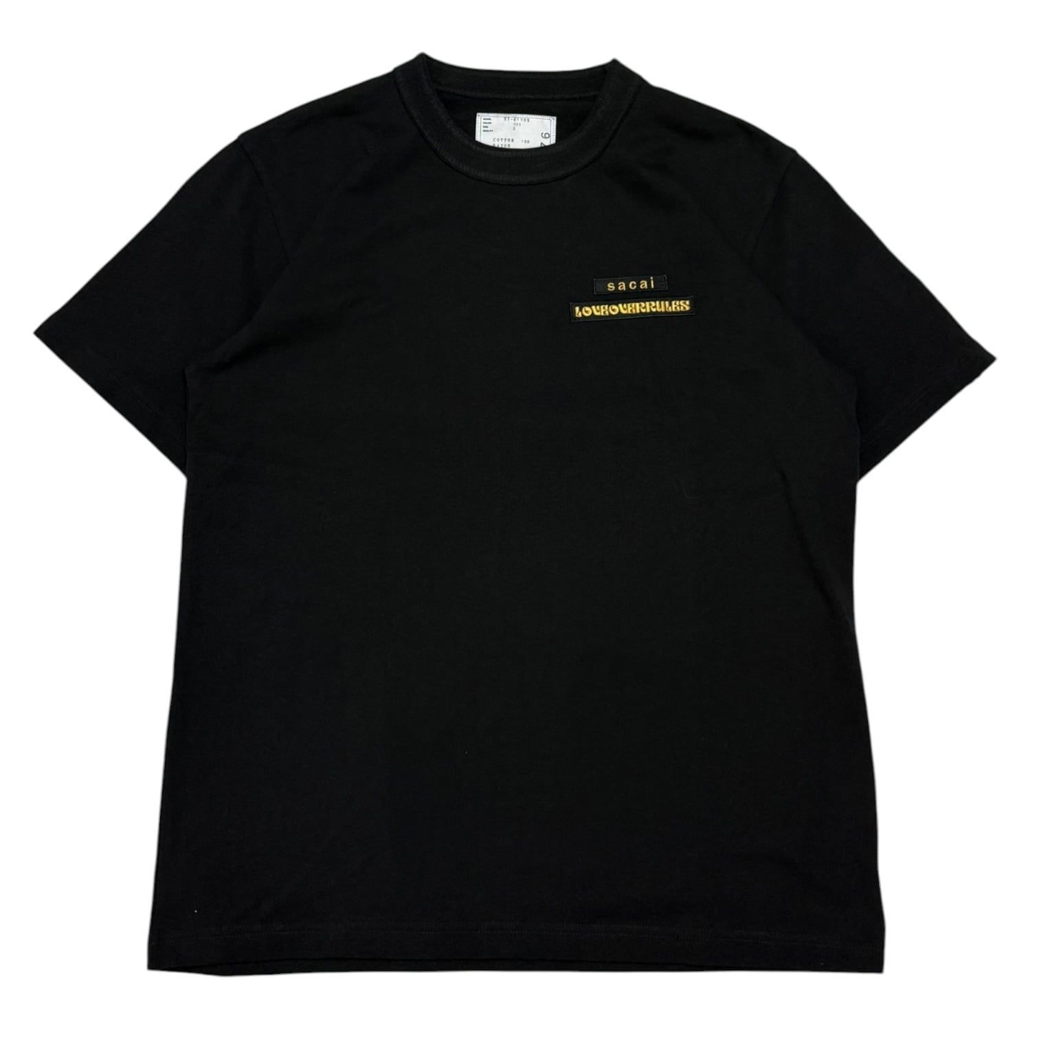 sacai サカイ LOVEOVERRULESロゴTシャツ sacai Love Over Rules Print T-Shirts - メルカリ