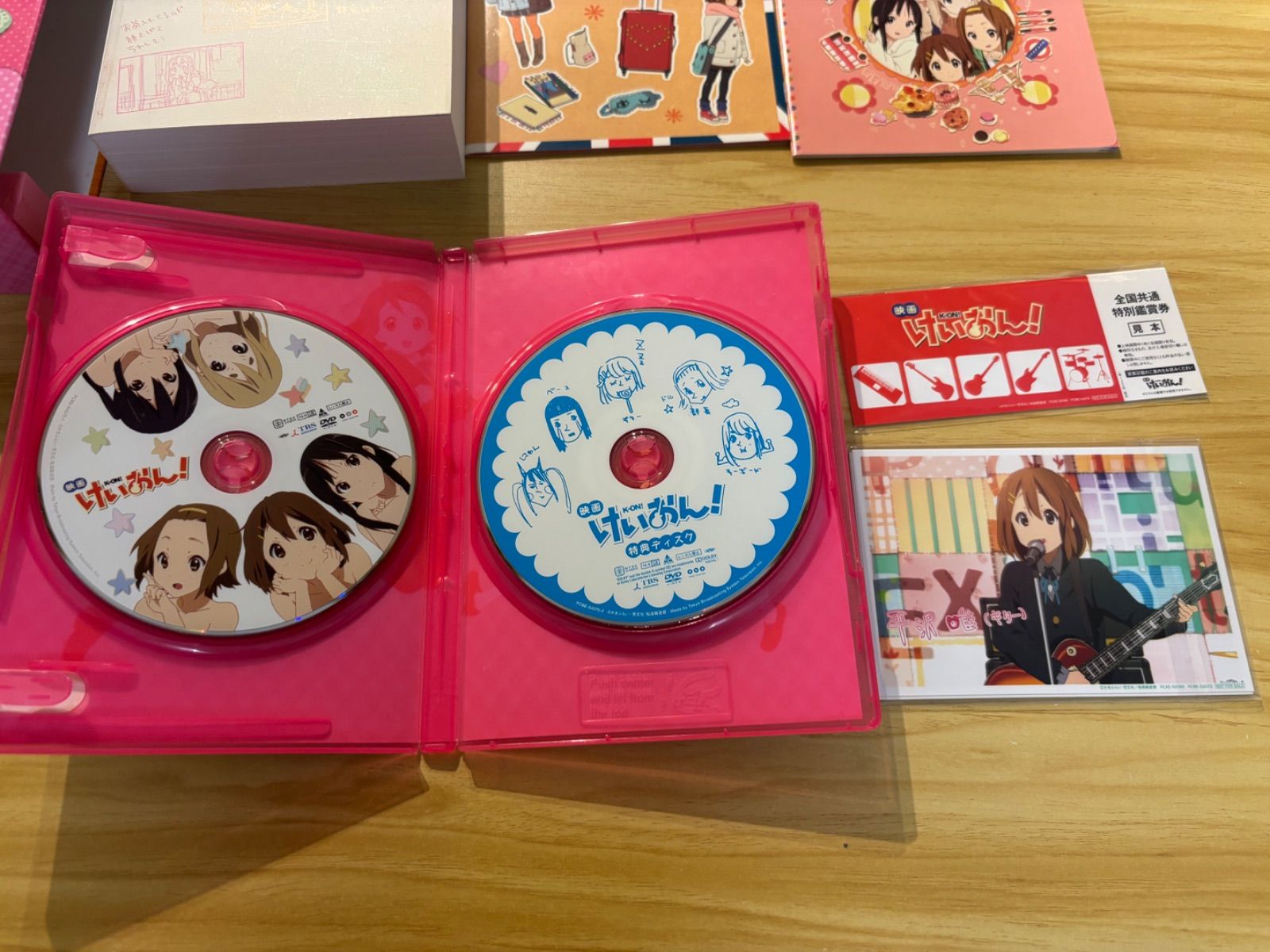 中古][DVD] 映画 けいおん! K-ON! DVD と絵コンテ集ボックスセット