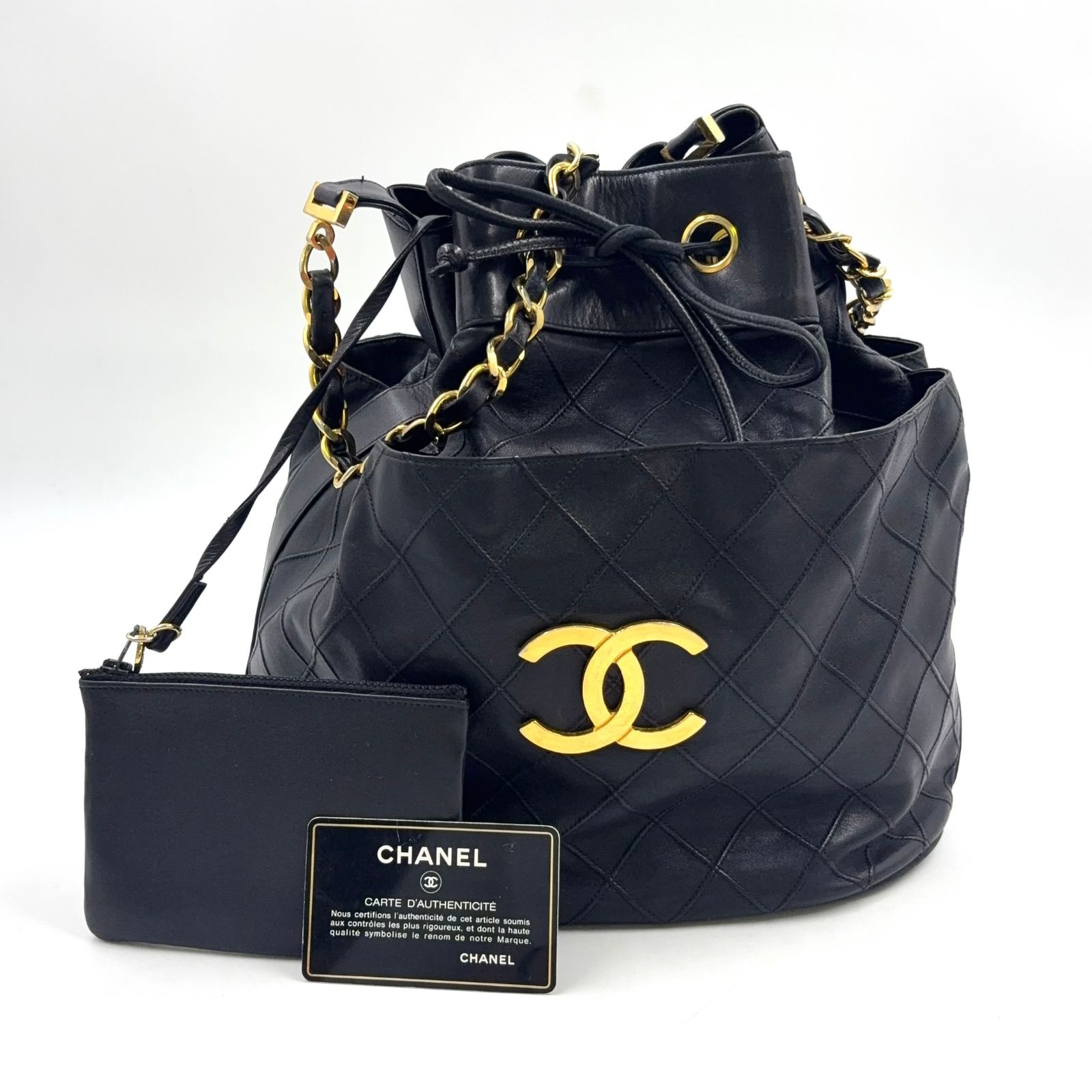 新着】CHANEL ビコローレ デカココマーク シリアル番号1番台
