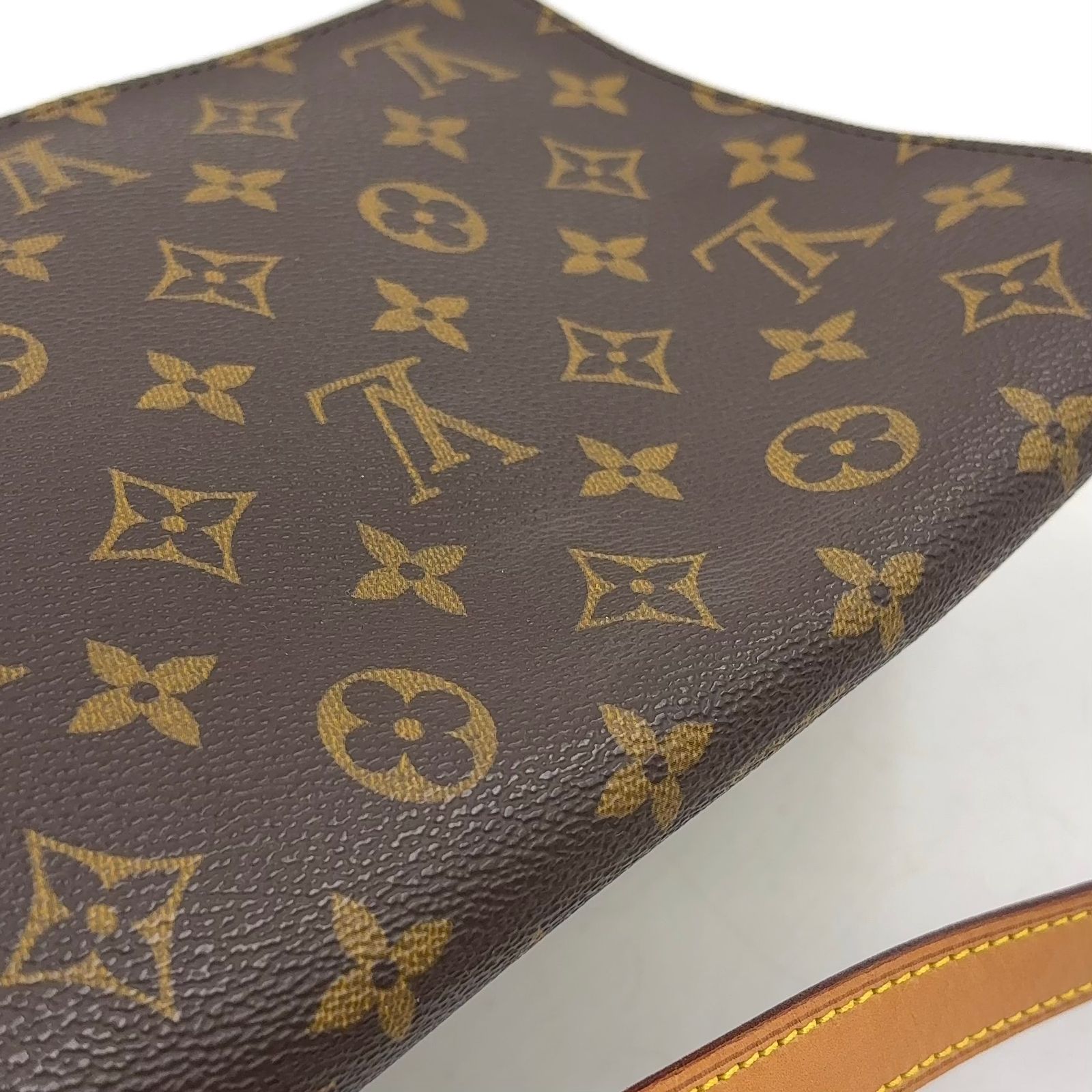 新着】LOUIS VUITTON ミュゼットタンゴ ショートストラップ モノグラム