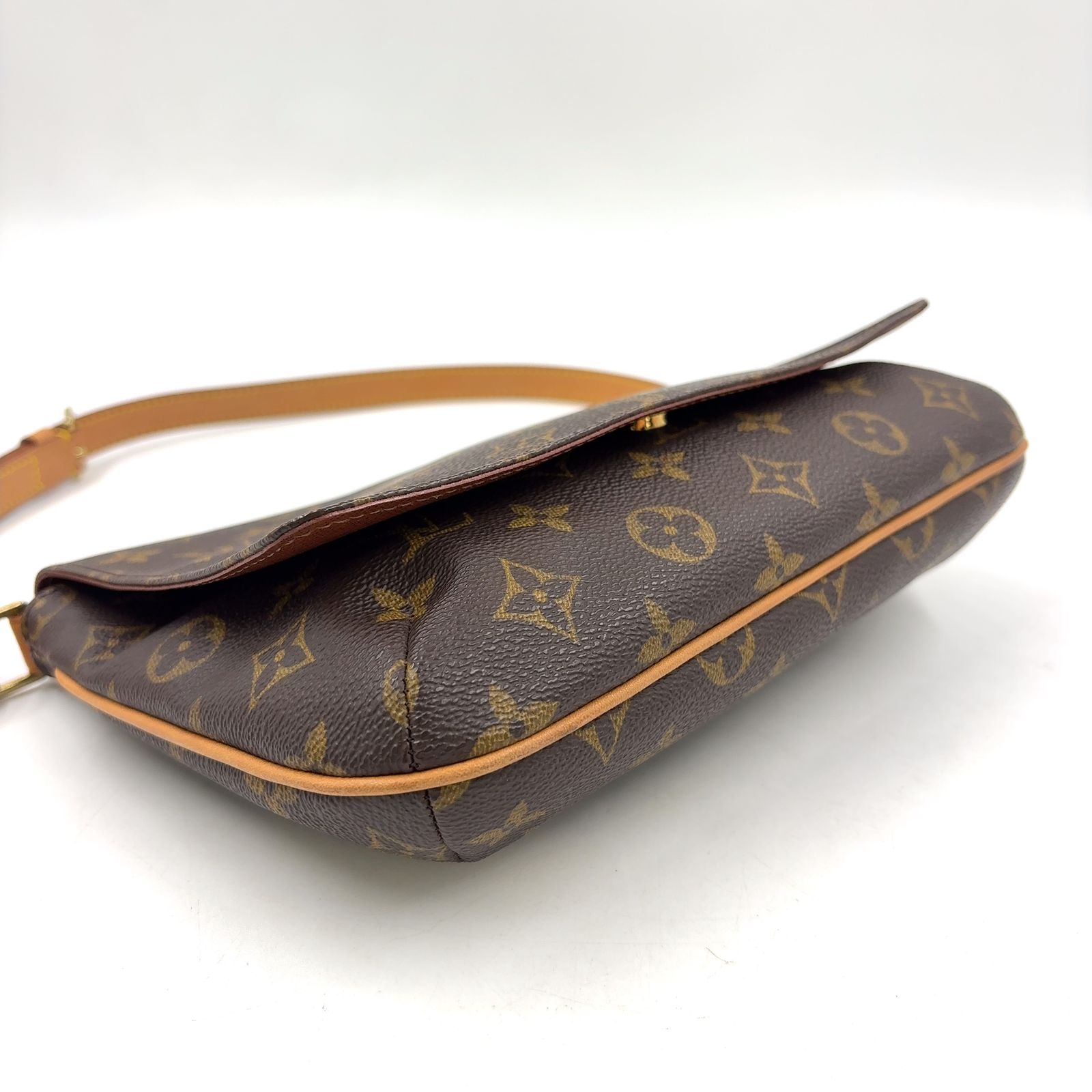 新着】LOUIS VUITTON ミュゼットタンゴ ショートストラップ モノグラム