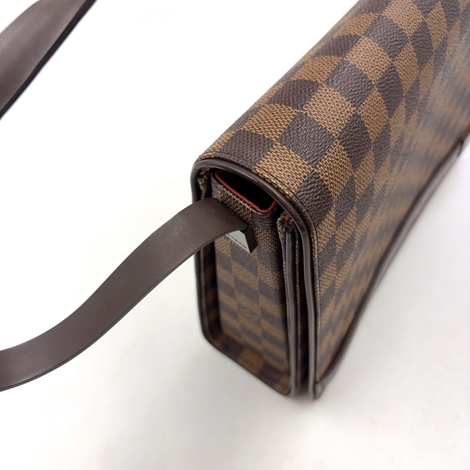 新着】LOUIS VUITTON トライベッカ カレ ダミエエベヌ ダミエエベヌ