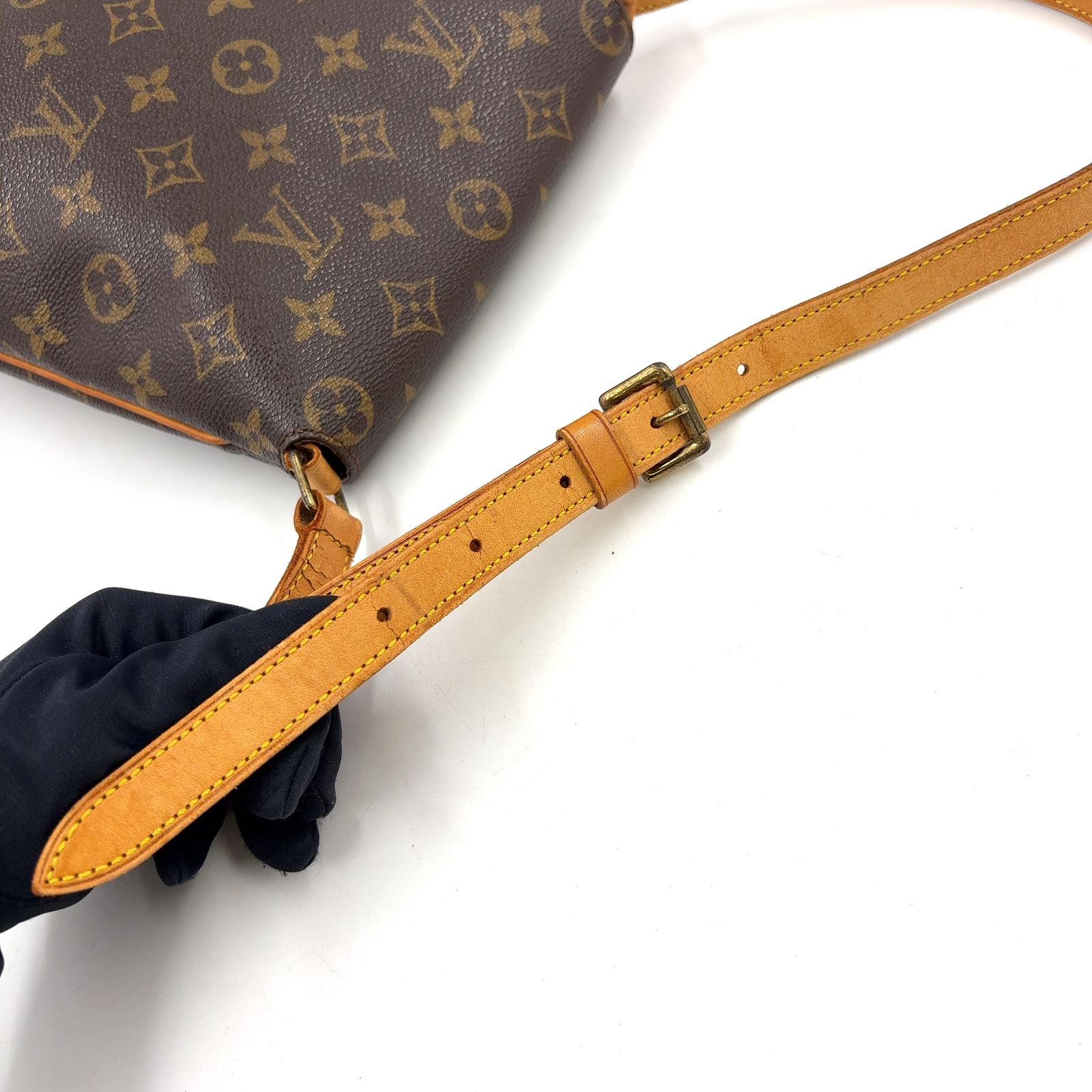 新着】LOUIS VUITTON ミュゼットサルサ ショートストラップ モノグラム