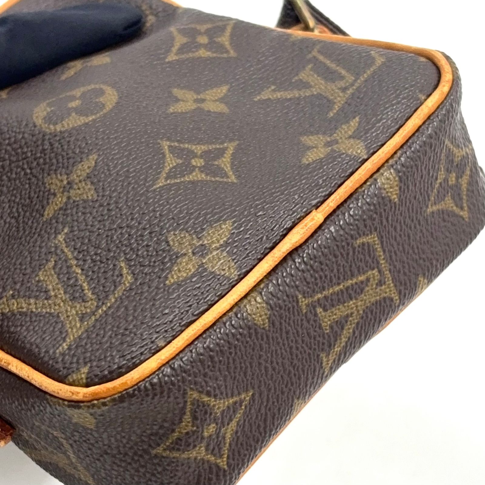 【新着】LOUIS VUITTON ミニダヌーブ モノグラム モノグラム レザー、PVC ブラウン、ライトブラウン ショルダーバッグ ゴールド M45268
