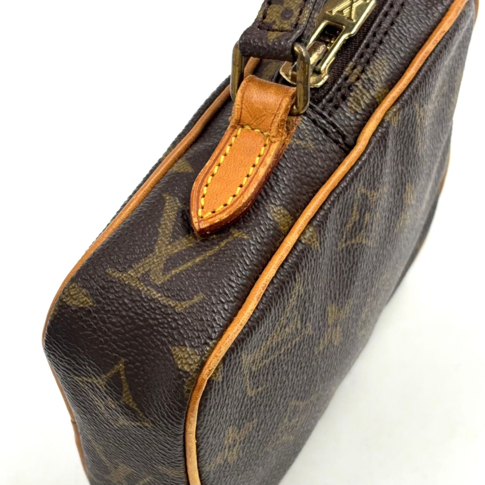 【新着】LOUIS VUITTON ミニダヌーブ モノグラム モノグラム レザー、PVC ブラウン、ライトブラウン ショルダーバッグ ゴールド M45268