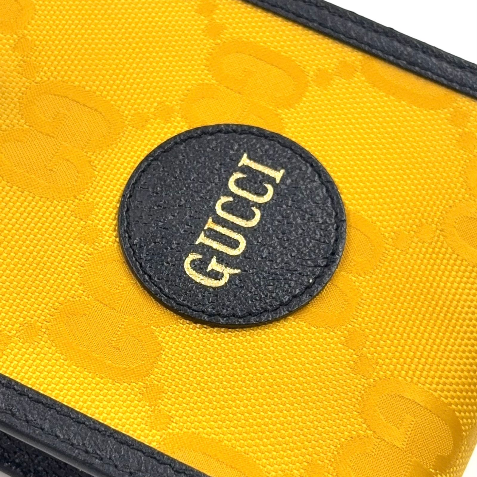 新着】GUCCI オフザグリッド レザー、ナイロン イエロー、ブラック