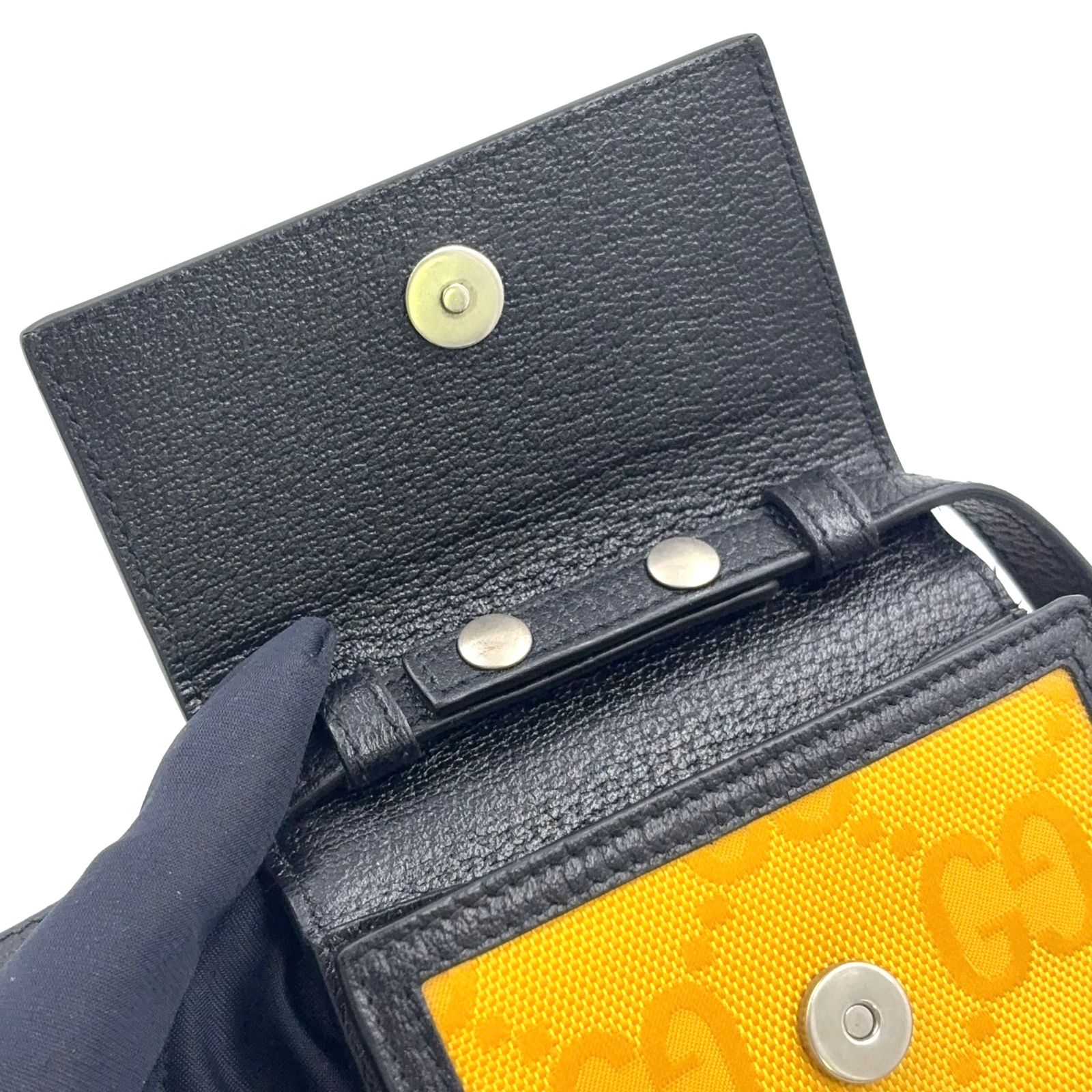 新着】GUCCI オフザグリッド レザー、ナイロン イエロー、ブラック