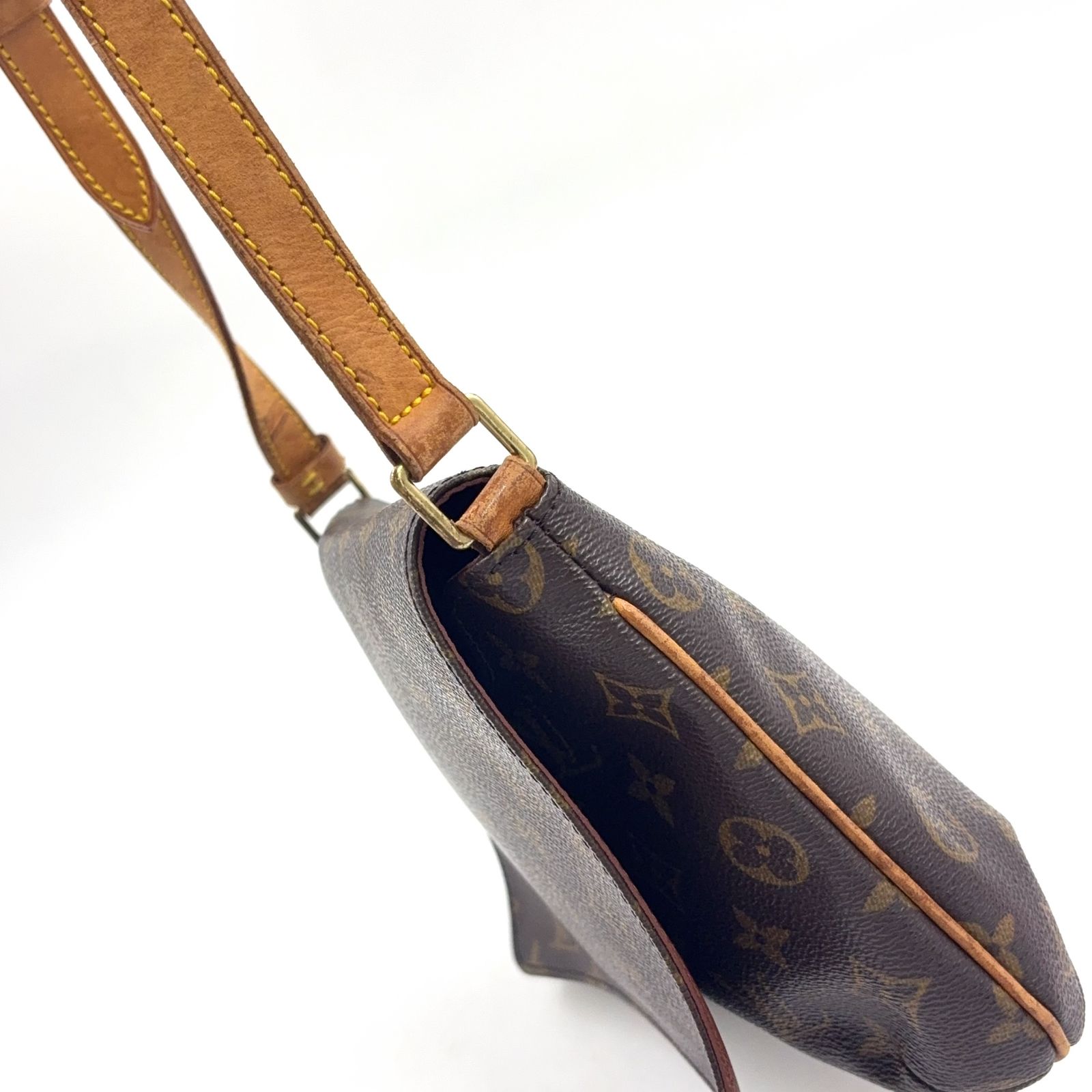 LOUIS VUITTON ミュゼットタンゴ ショートストラップ モノグラム