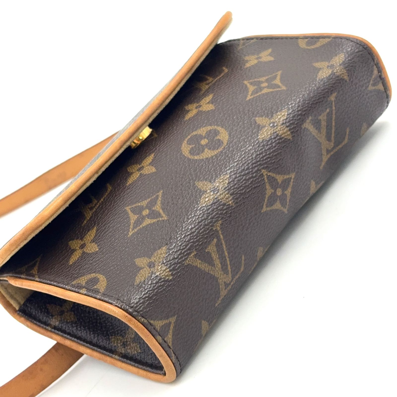 新着】LOUIS VUITTON ポシェット ツインPM モノグラム XS レザー、PVC