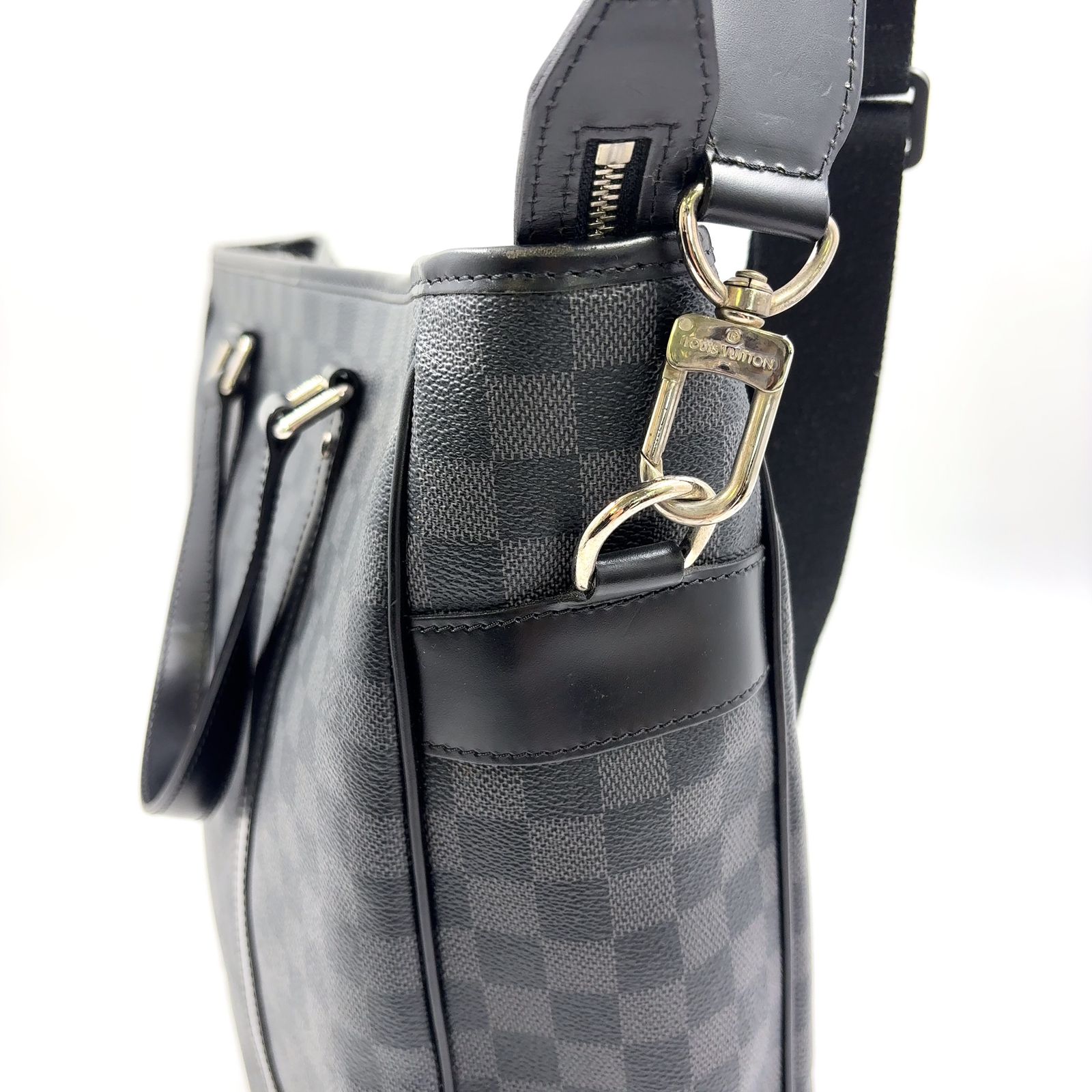 新着】LOUIS VUITTON タダオ ダミエグラフィット ダミエグラフィット