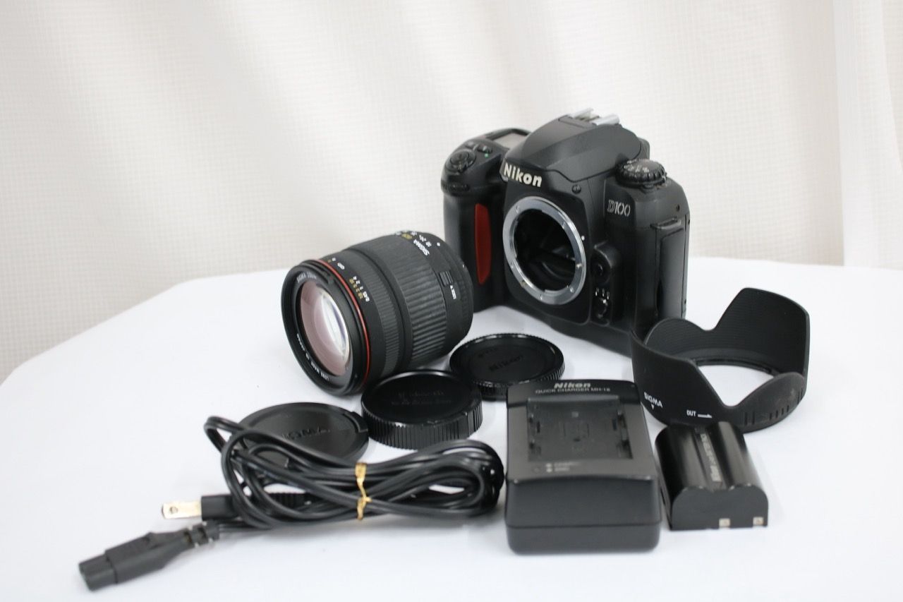 【返品保証】 ニコン Nikon D100 Sigma 18-200mm F3.5-6.3 DC ニコンマウント デジタル一眼 e15400