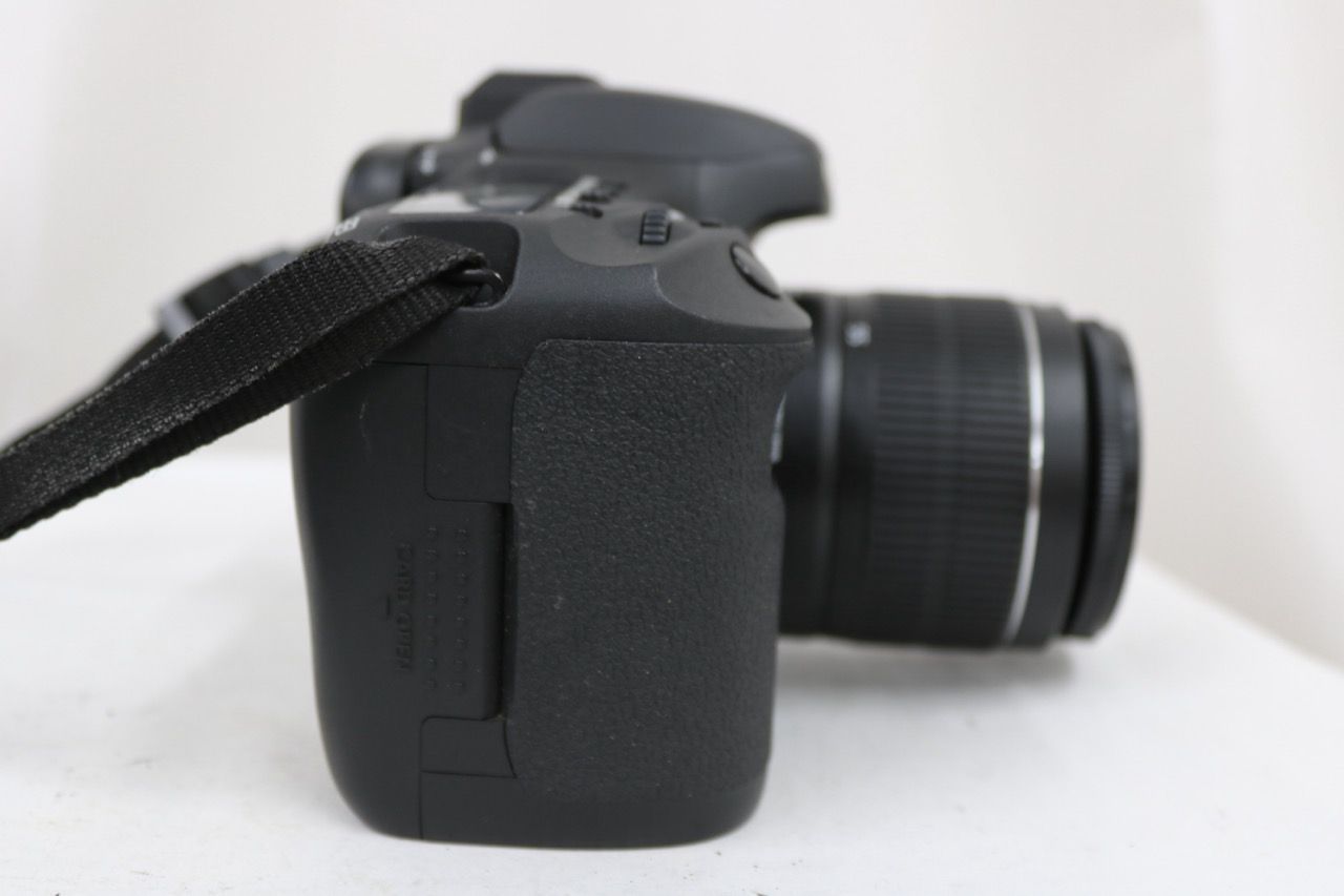 【返品保証】 【シャッター5799回】キャノン Canon EOS 7D EF-S 18-55mm F3.5-5.6 IS II デジタル一眼 e15477