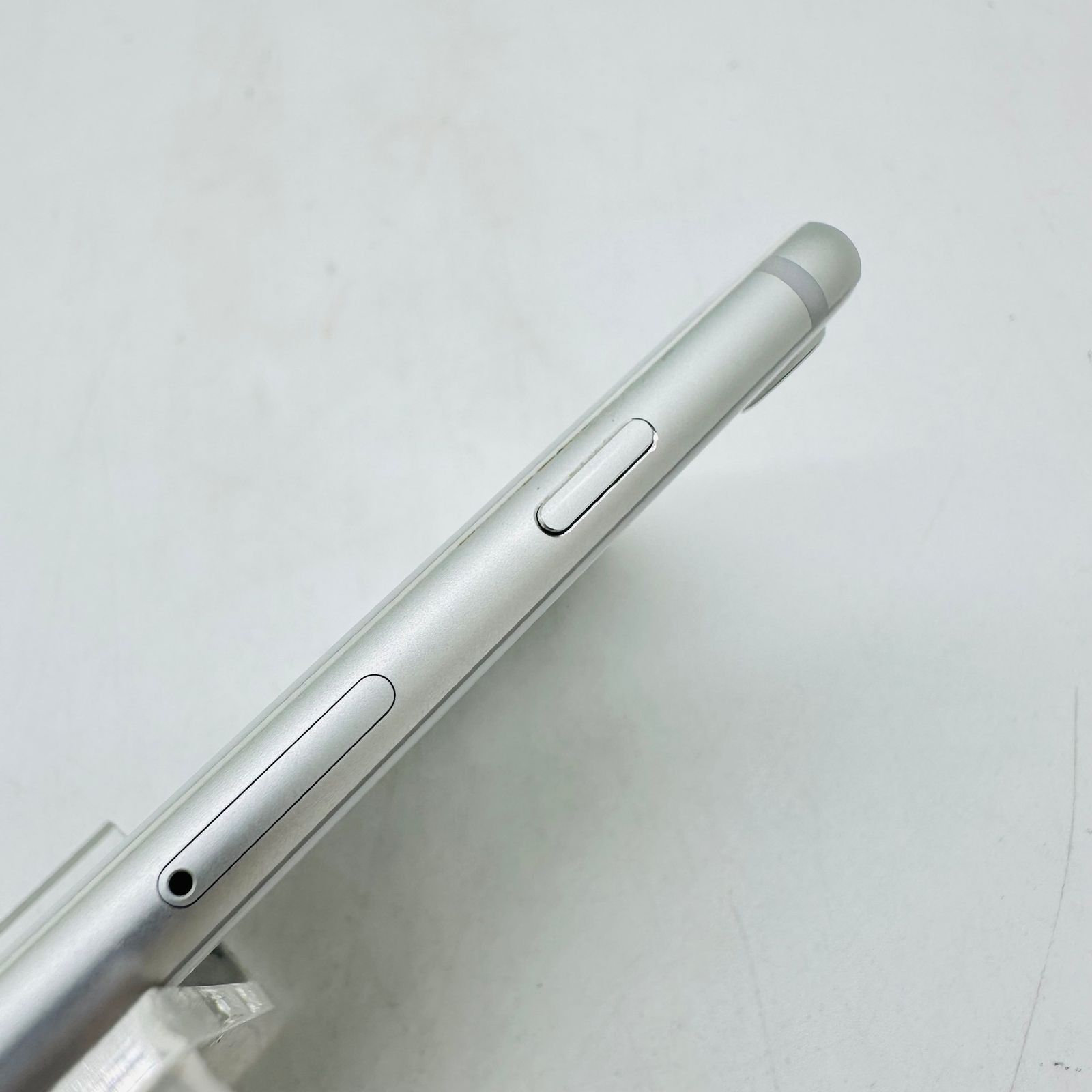 docomo iPhone8 64GB ジャンク品 シルバー - メルカリ