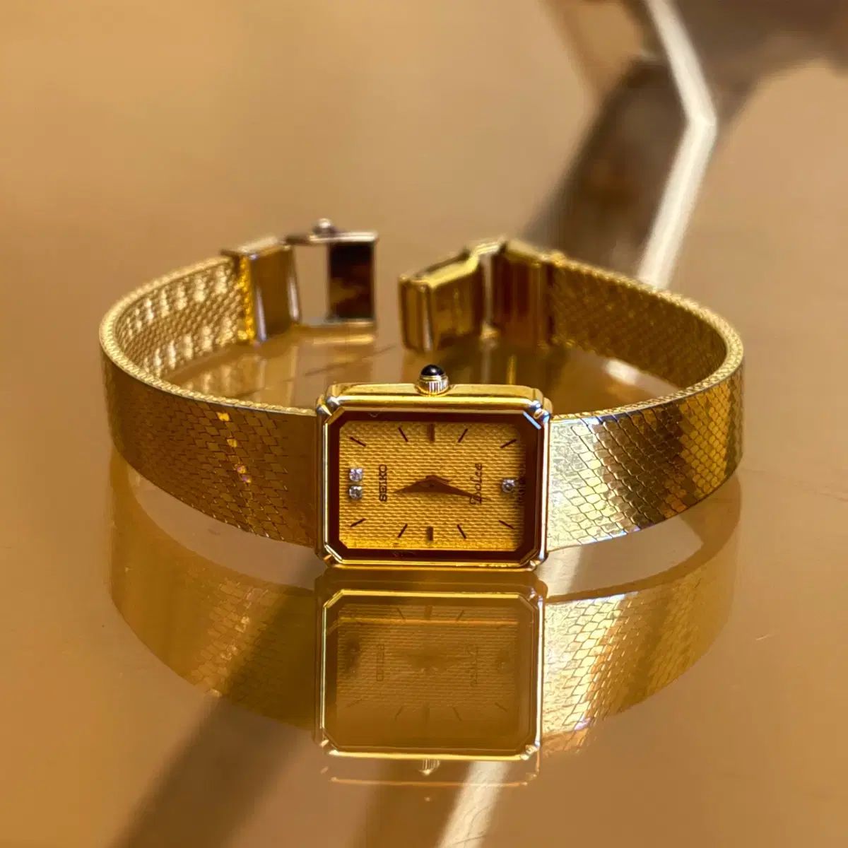 SEIKO Dolce ゴールド レディース ウォッチ
