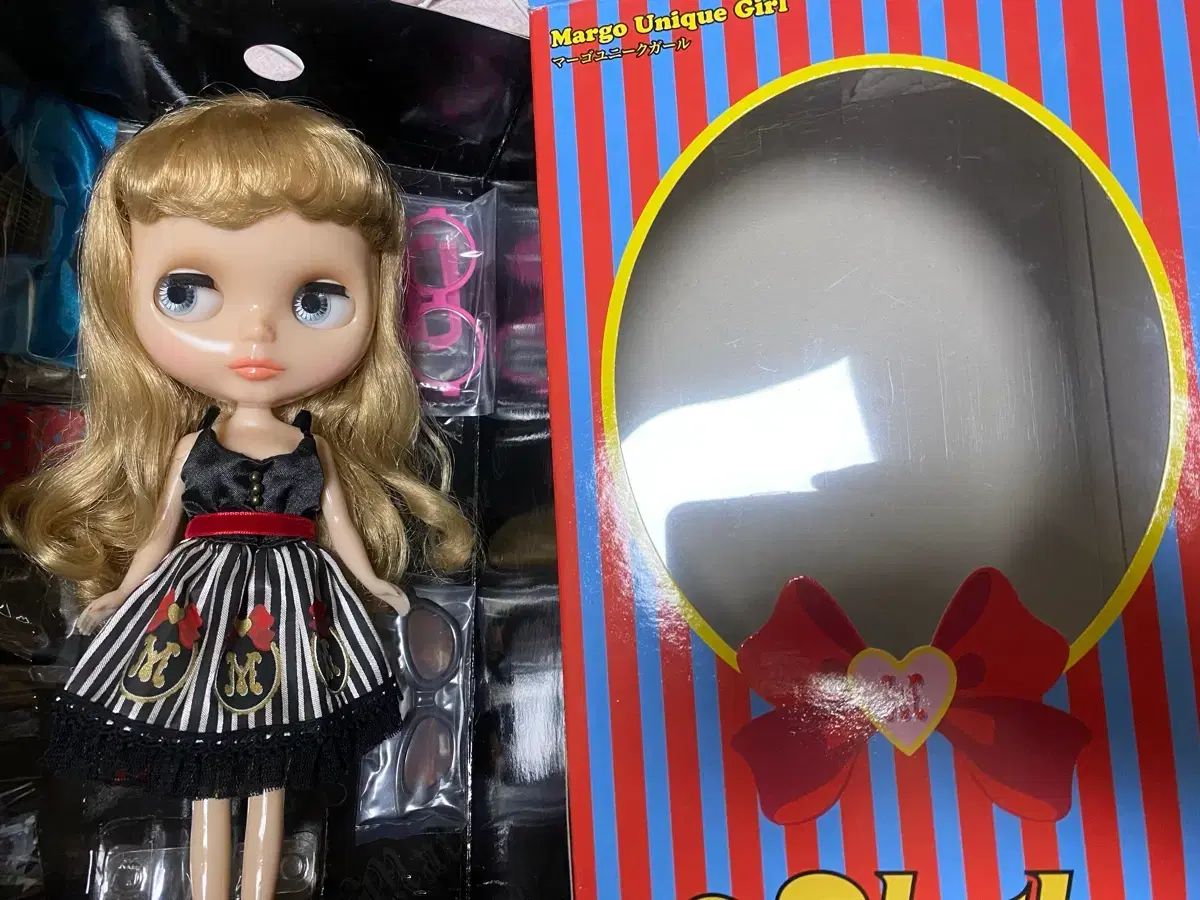Blythe doll Margo unique girl 開封