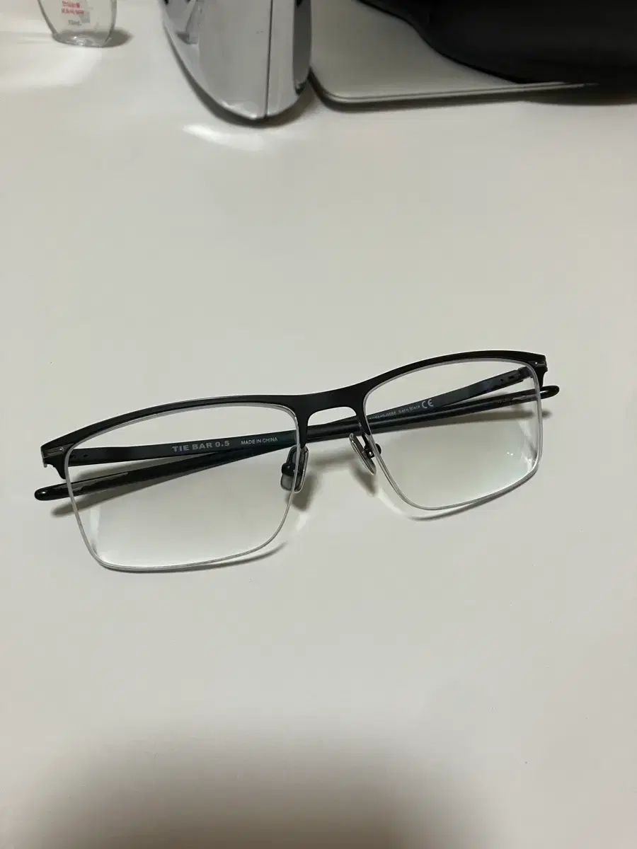 オークリー OX 5140-0556 出品
