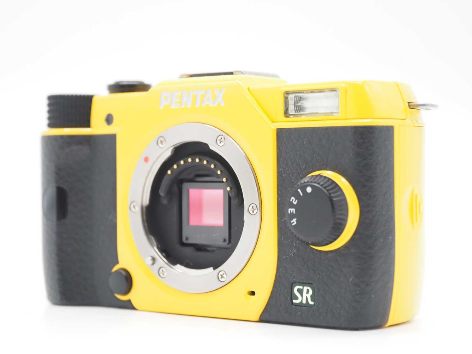 ペンタックス Pentax Q7 Yellow 12.4MP Camera 02 Lens 1066 Shots 元