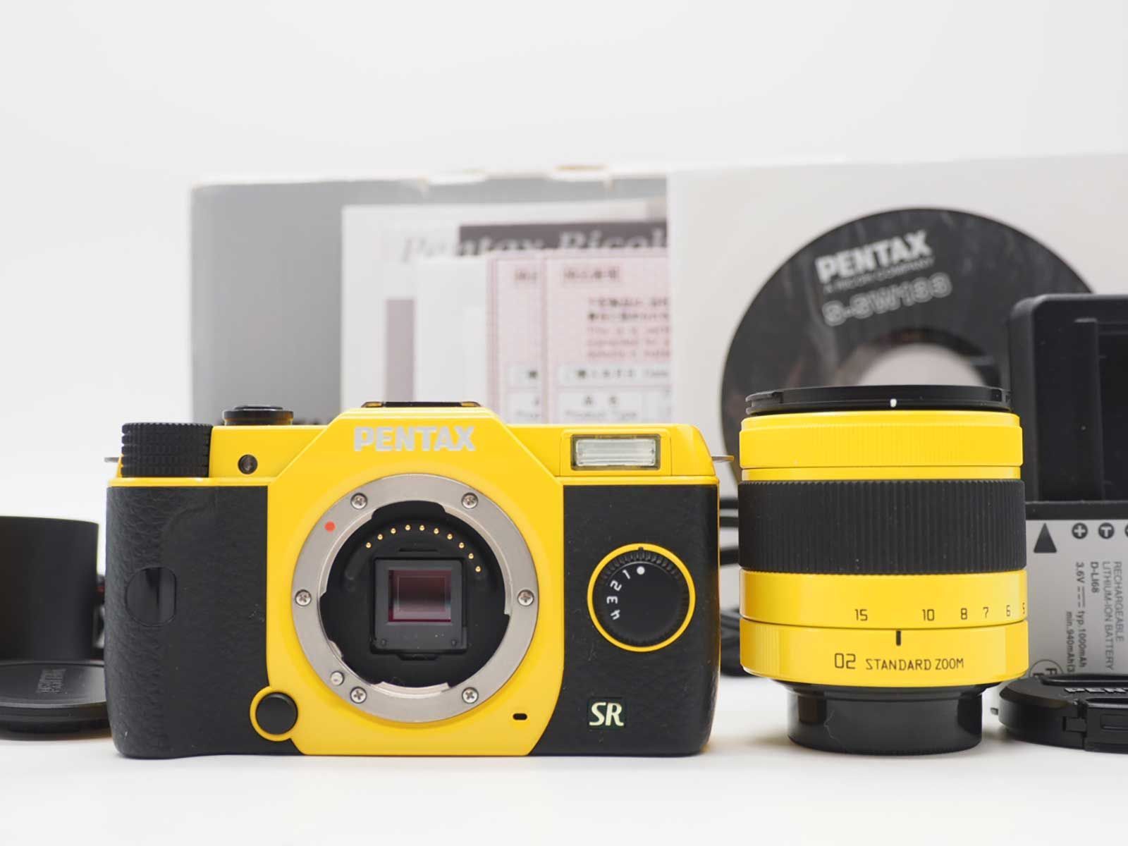 ペンタックス Pentax Q7 Yellow 12.4MP Camera 02 Lens 1066 Shots 元