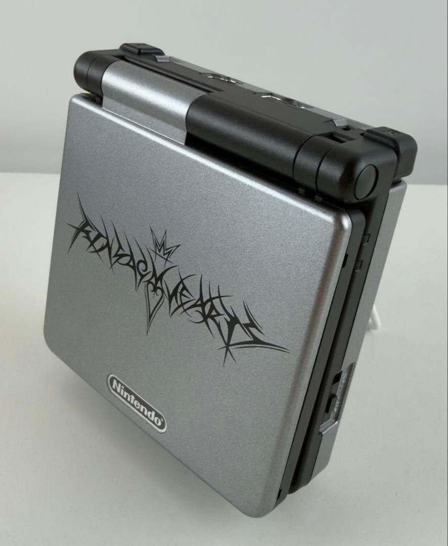 ほぼ新品 ゲームボーイアドバンスSP キングダムハーツ 本体