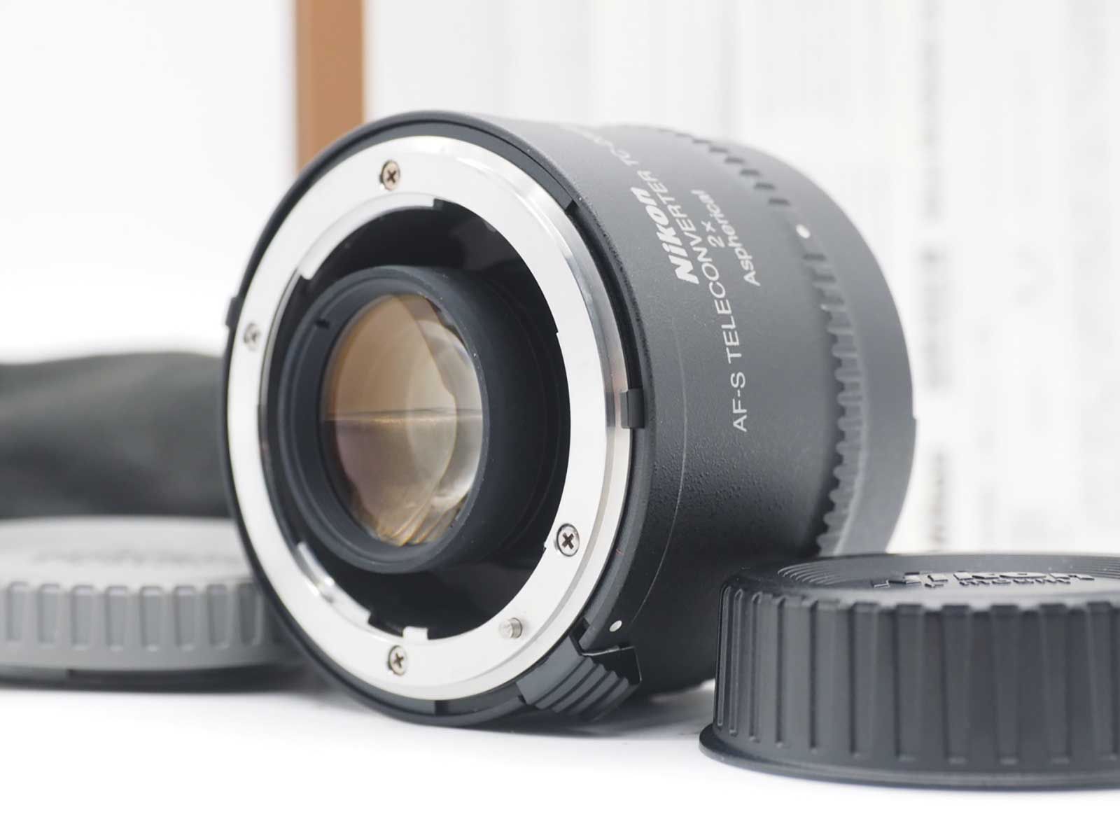 ニコン Nikon AF-S TC-20E III 2x Teleconverter Lens 元箱 [新品同様