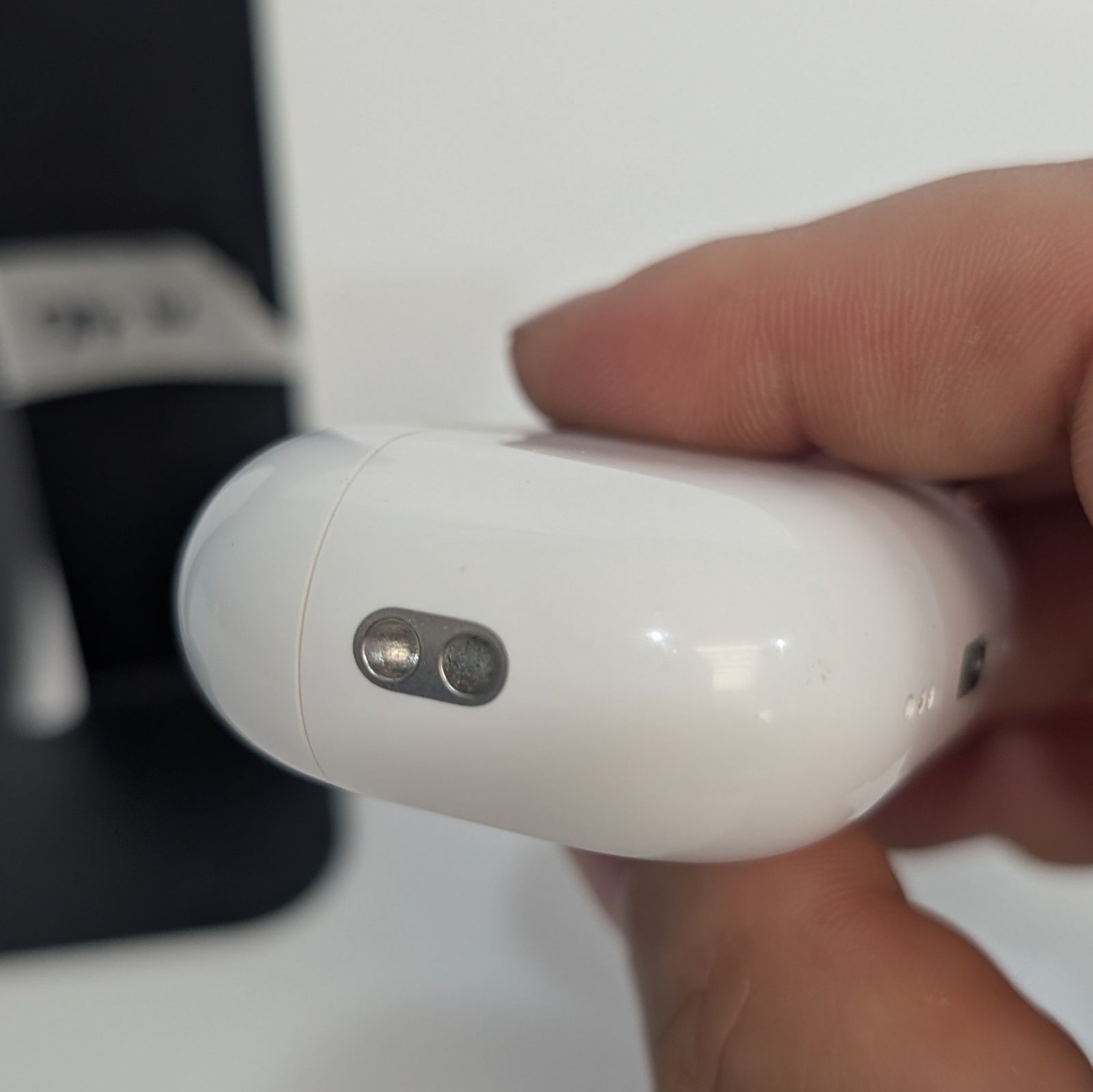 Apple AirPods Pro 第2世代 充電ケース A2968 中古 ケースのみ 動作