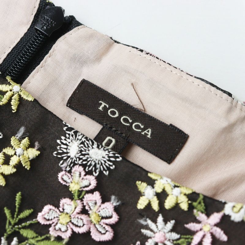 トッカ TOCCA フラワー刺繍 ノースリーブワンピース 0□ブラック