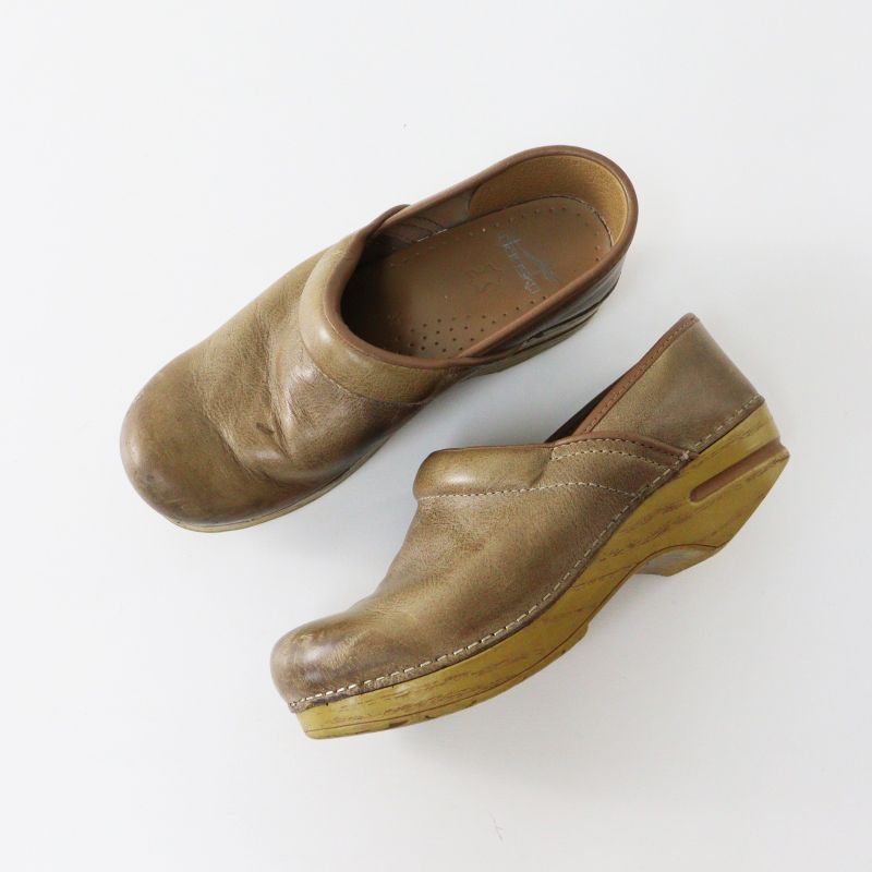 Dansko ブラウン クロッグ 37 ダンスコ dansko PROFESSIONAL プロフェッショナル クロッグシューズ