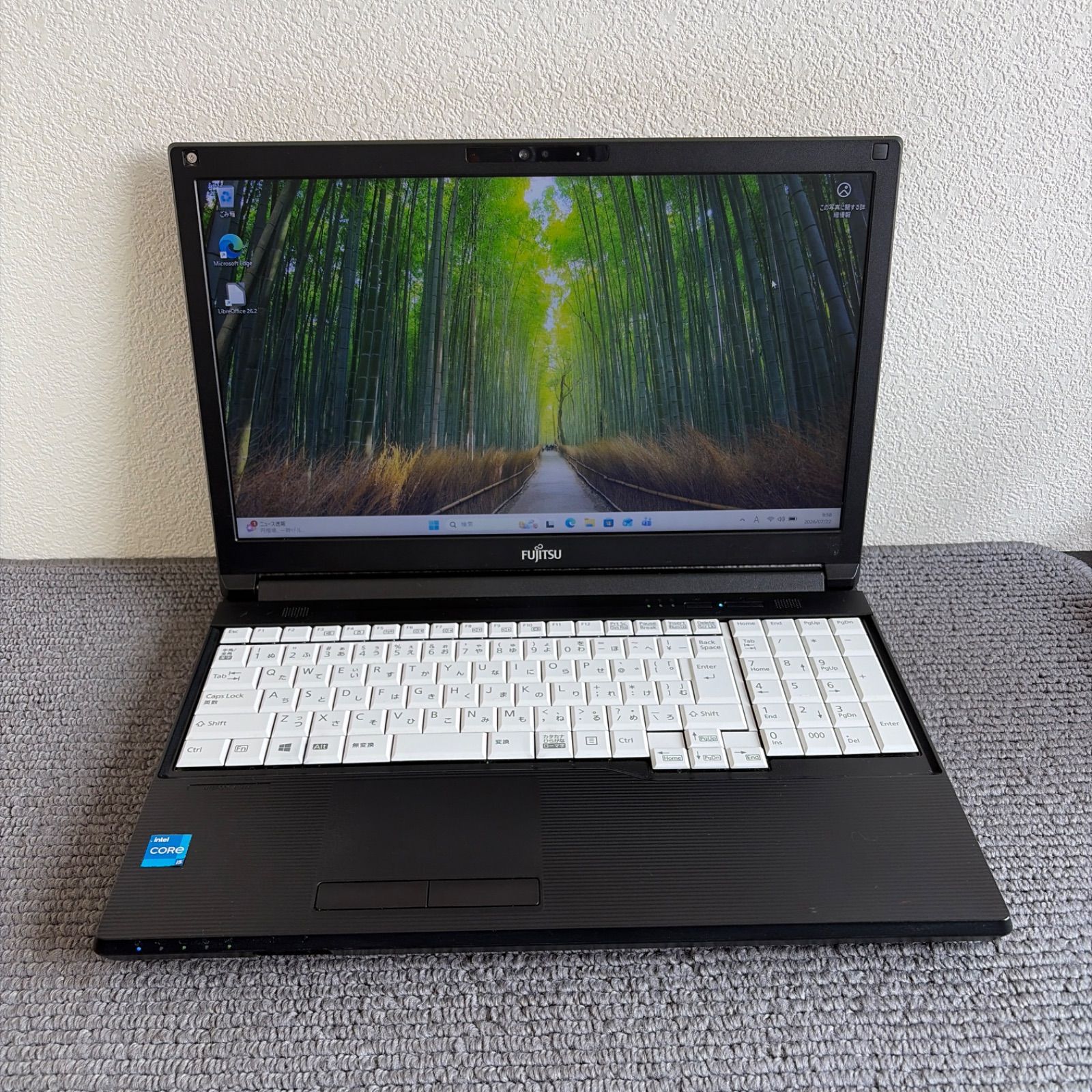 富士通lifebook A5511/G i5-1145G7 メモリ16GB SSD256GB Win11 顔認証