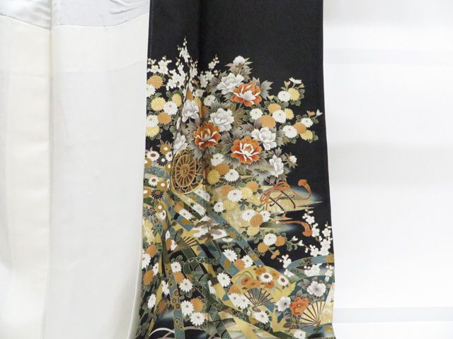 一輝堂】黒留袖 金駒刺繍 金彩 着物 正絹 美品 身丈約169cm 裄丈約68cm