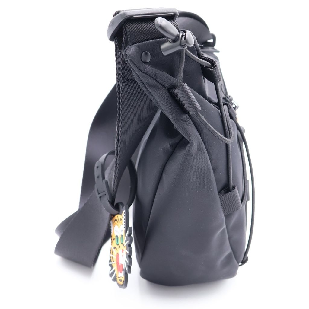 Onitsuka Tiger (オニツカタイガー) SMALL MESSENGER BAG スモール