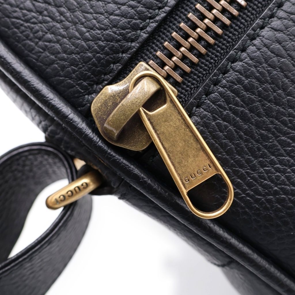 GUCCI (グッチ) メッセンジャーバッグ ショルダーバッグ ブラック