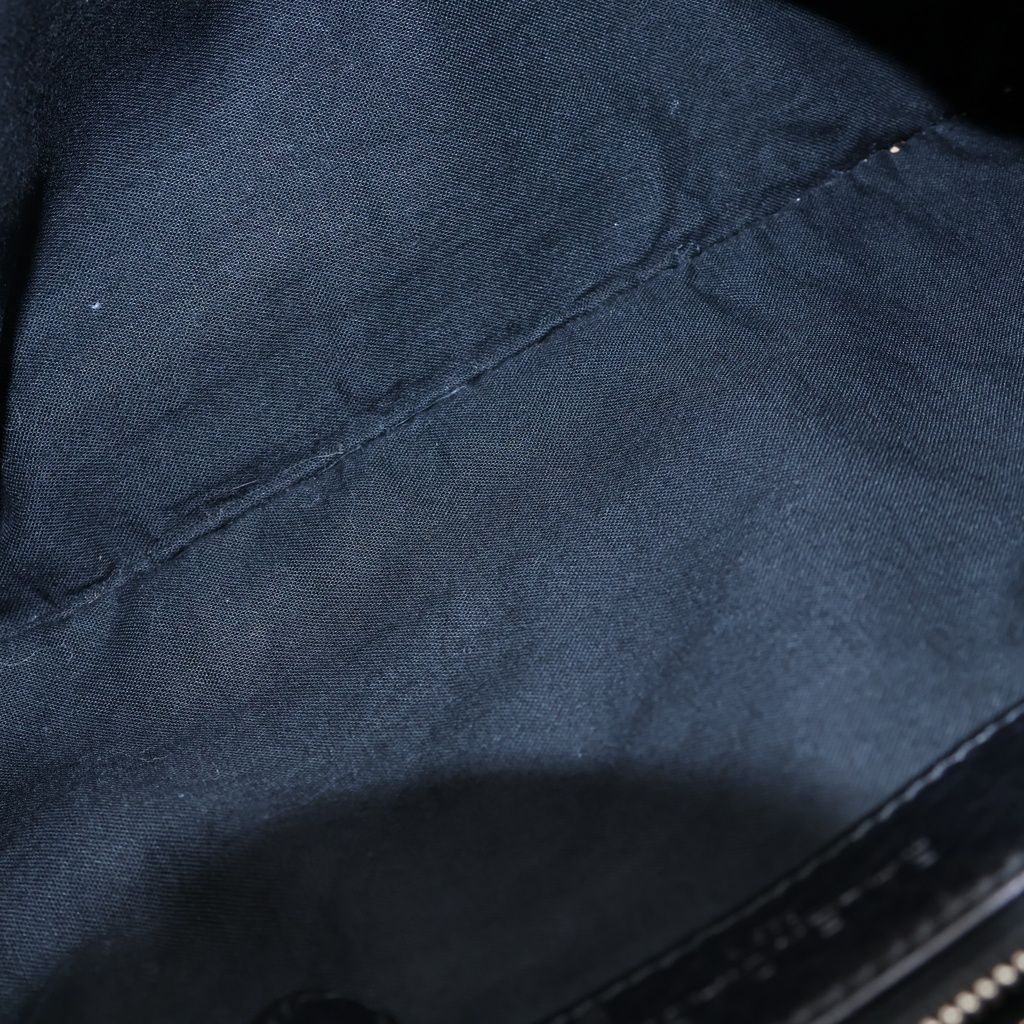 BALENCIAGA (バレンシアガ) ジャイアントエンベロープ レザー クラッチ
