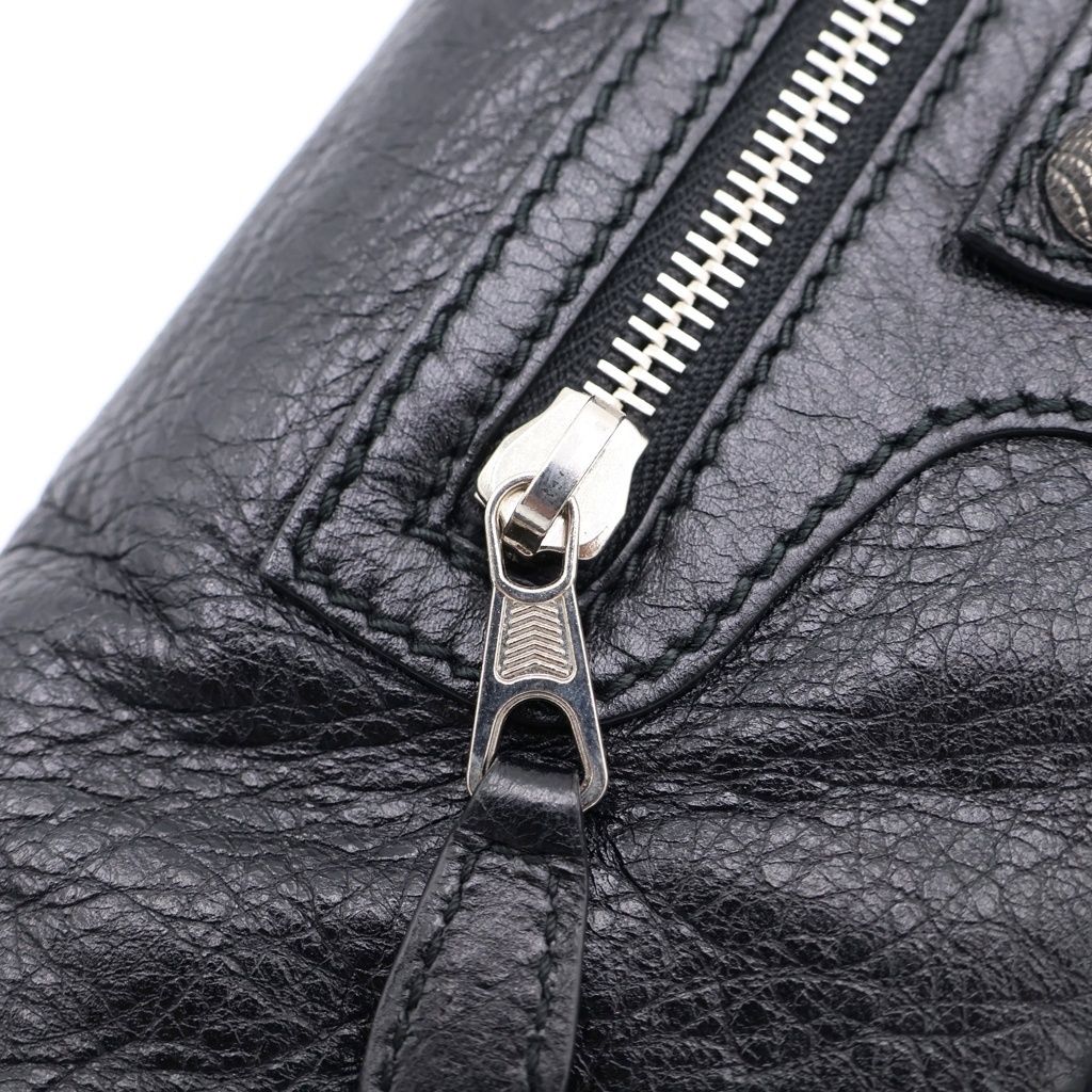 BALENCIAGA (バレンシアガ) ジャイアントエンベロープ レザー クラッチ