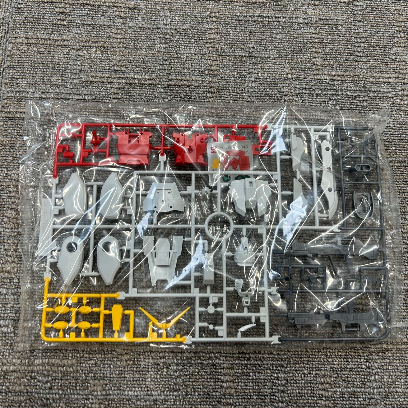 新品未組立・初回特典付】1/100 デスティニーガンダム 美品 箱・説明