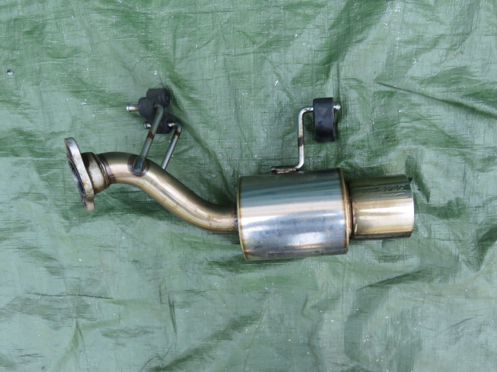 LK1819* ホンダ ゼスト JE1/P07A 社外/HKS リアマフラー 砲弾マフラー リアピース /JASMA認定 03S09783 Silent Hipower　※小傷