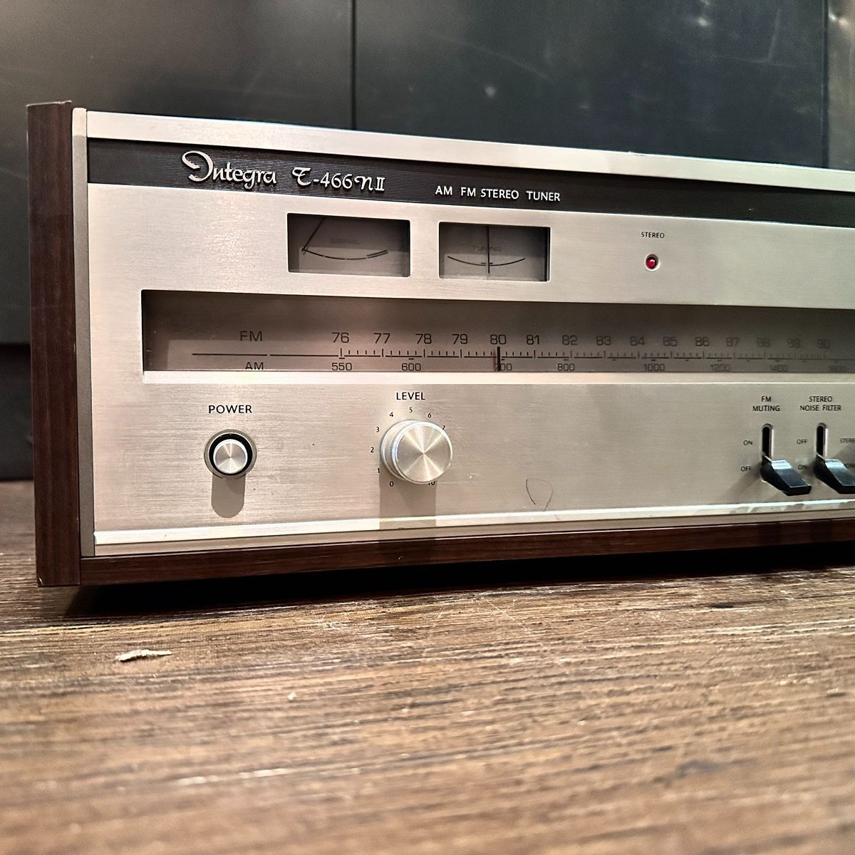 オーディオ機器 Onkyo Integra T-466NII AM-FM Stereo Tuner Wood Case