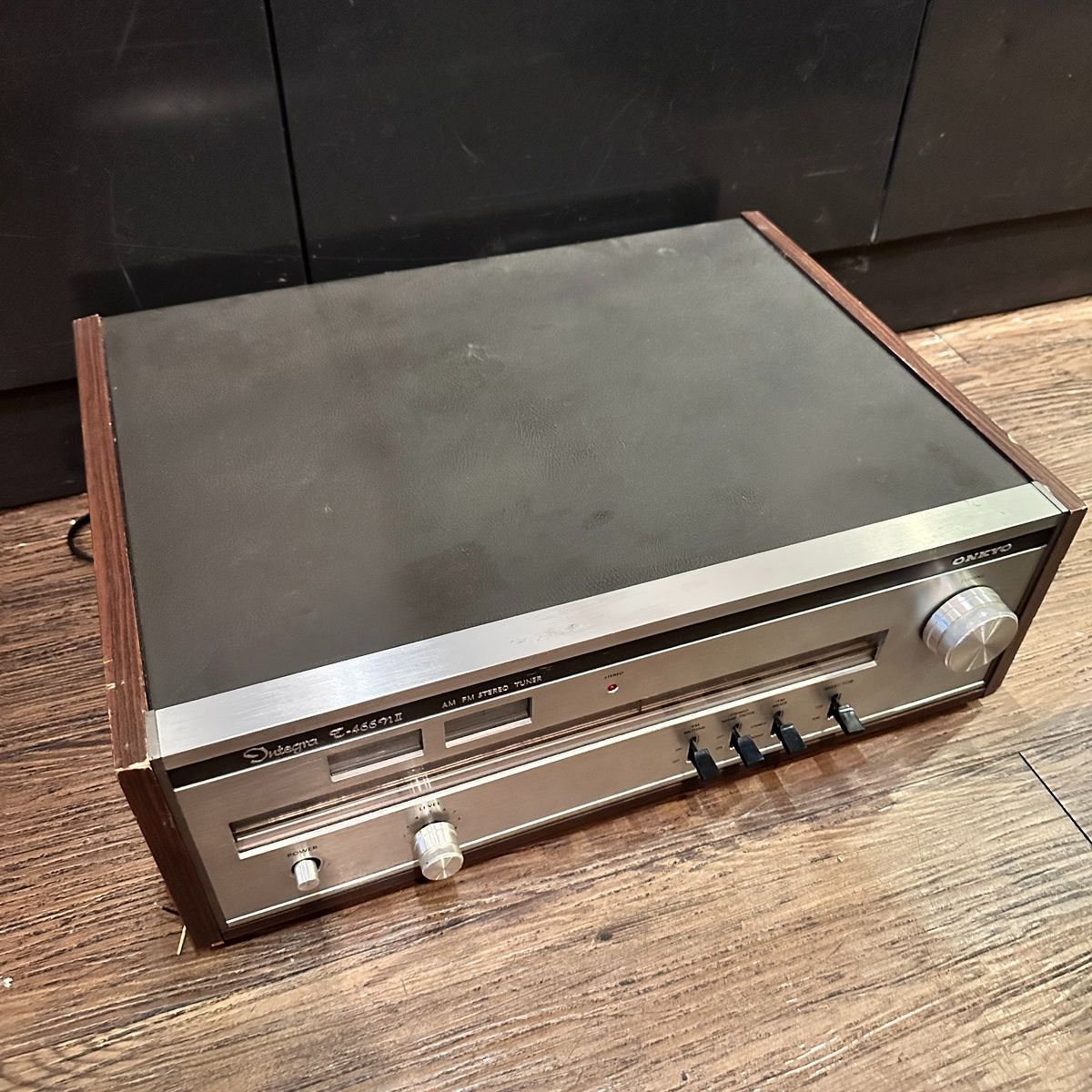 Onkyo Integra T-466NII AM-FM Stereo Tuner Wood Case オンキヨー FM