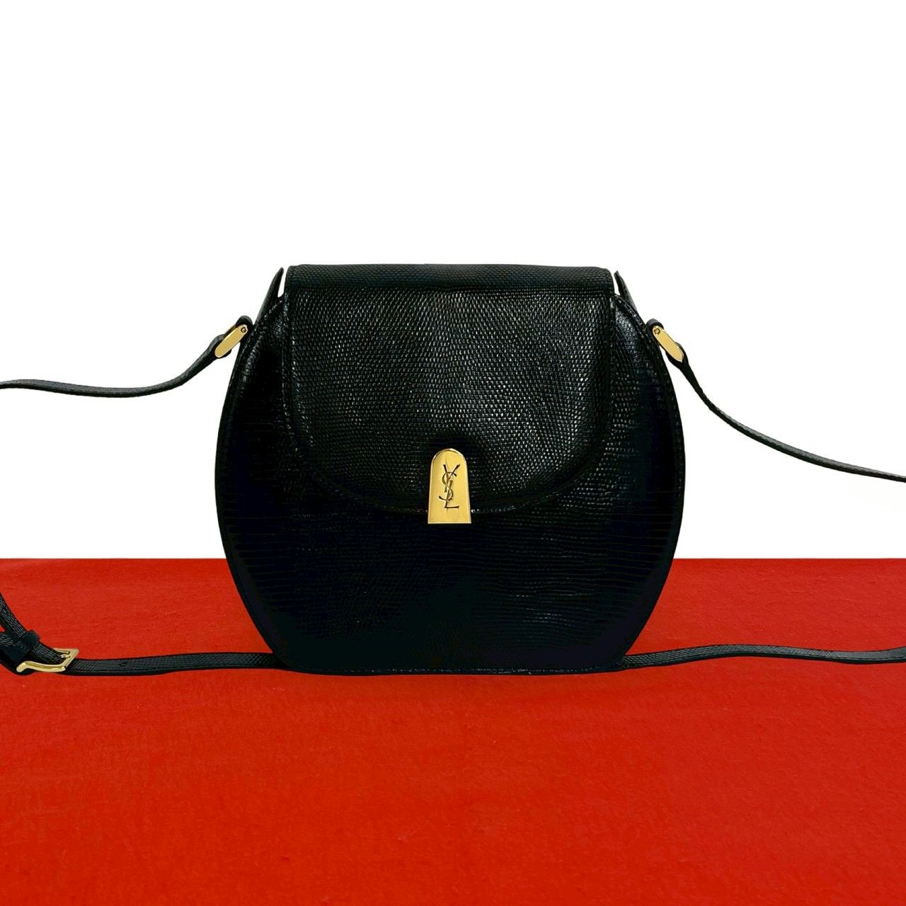 極 美品 YVES SAINT LAURENT イヴ・サンローラン YSL ロゴ 金具