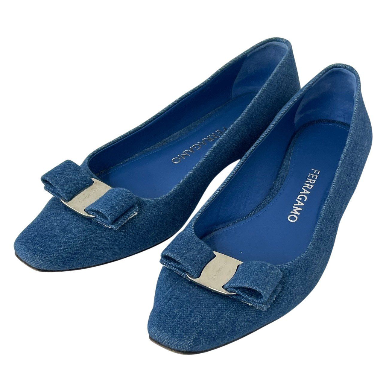 Salvatore Ferragamo デニム ヴァラ フラットシューズ Ferragamo/フェラガモ/デニム/ヴァラ/リボン/フラットシューズ/サイズ6