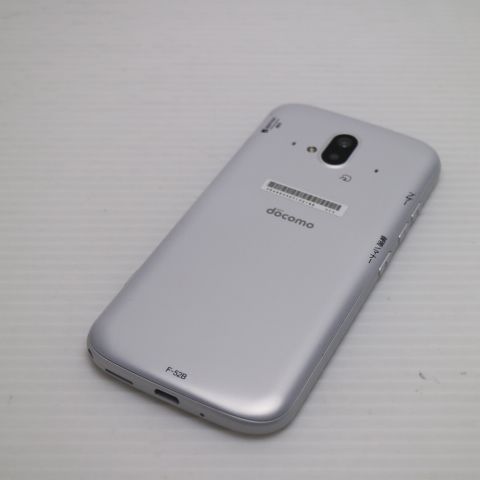 【新品】らくらくスマートフォン F-52B 本体 ホワイト 超美品 F-52B らくらくスマートフォン ホワイト 本体 即日発送 土日祝