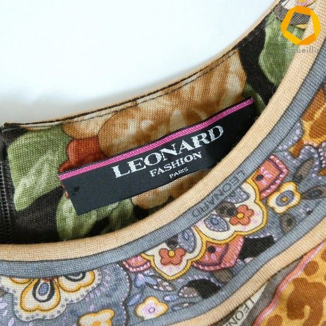 a レオナール LEONARD カットソー M オレンジ 茶 マルチ 長袖 花柄