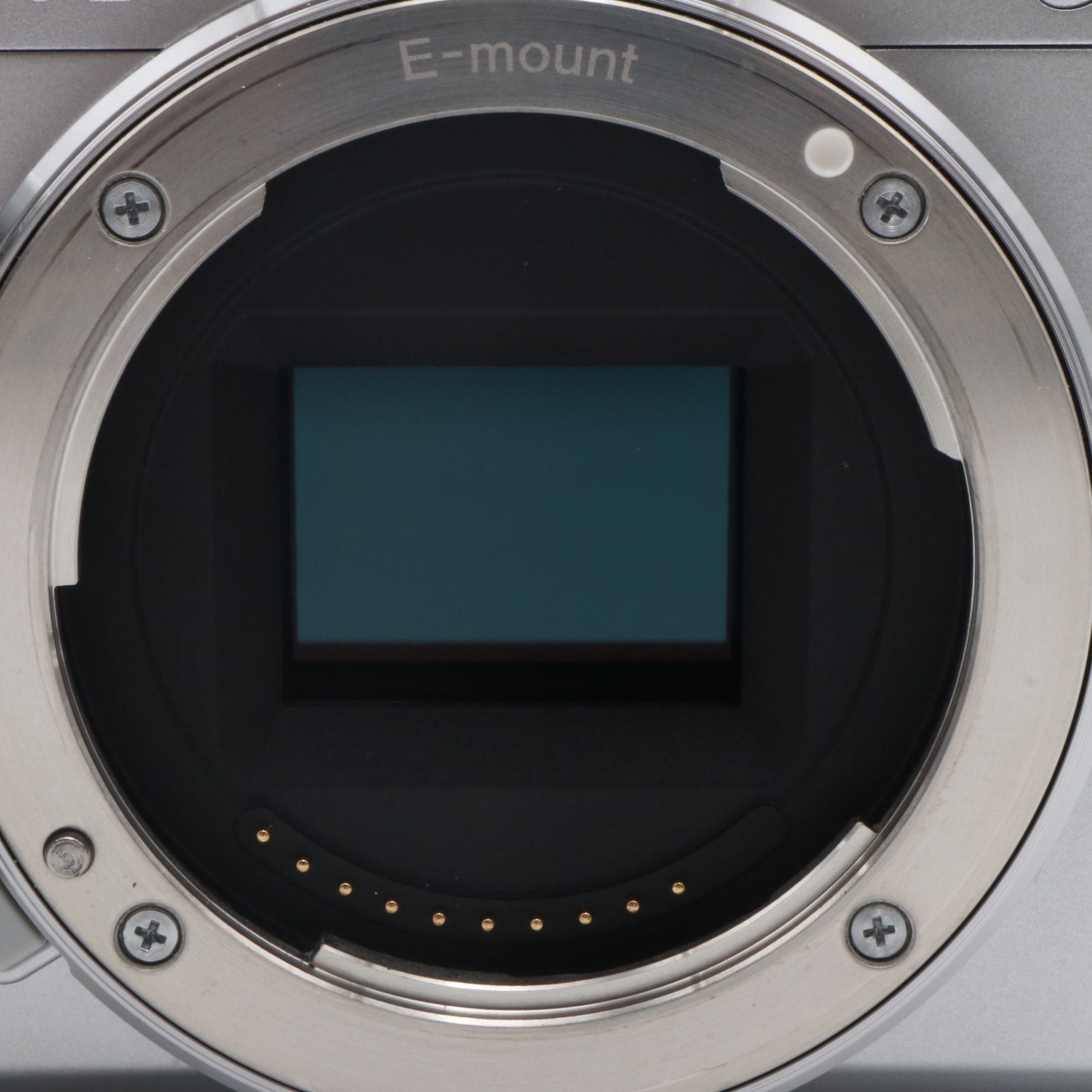 シャッター回数：2800回】SONY α6400 パワーズームレンズキット ILCE
