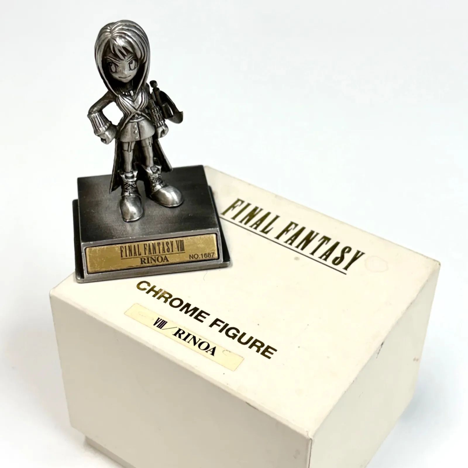 【希少品⭐️FINAL FANTASY VIII 】 ファイナルファンタジー8 リノア クロムフィギュア　 RINOA CHROME FIGURE NO.1687 箱付き　 ワンオーナー保管品　 AYA026072000J 8,111円
