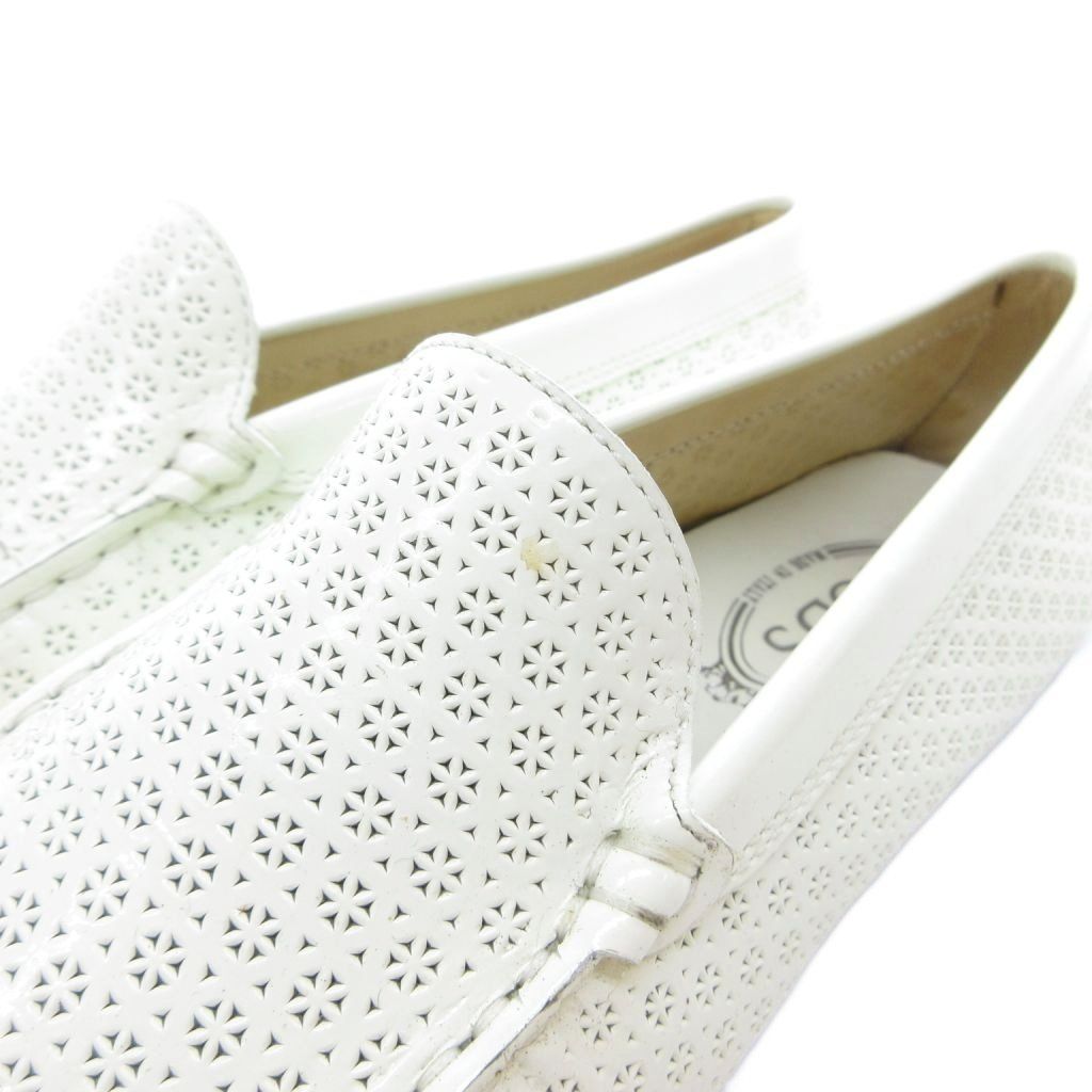 トッズ TOD'S ドライビングシューズ ローファー 白 ホワイト 38 - メルカリ
