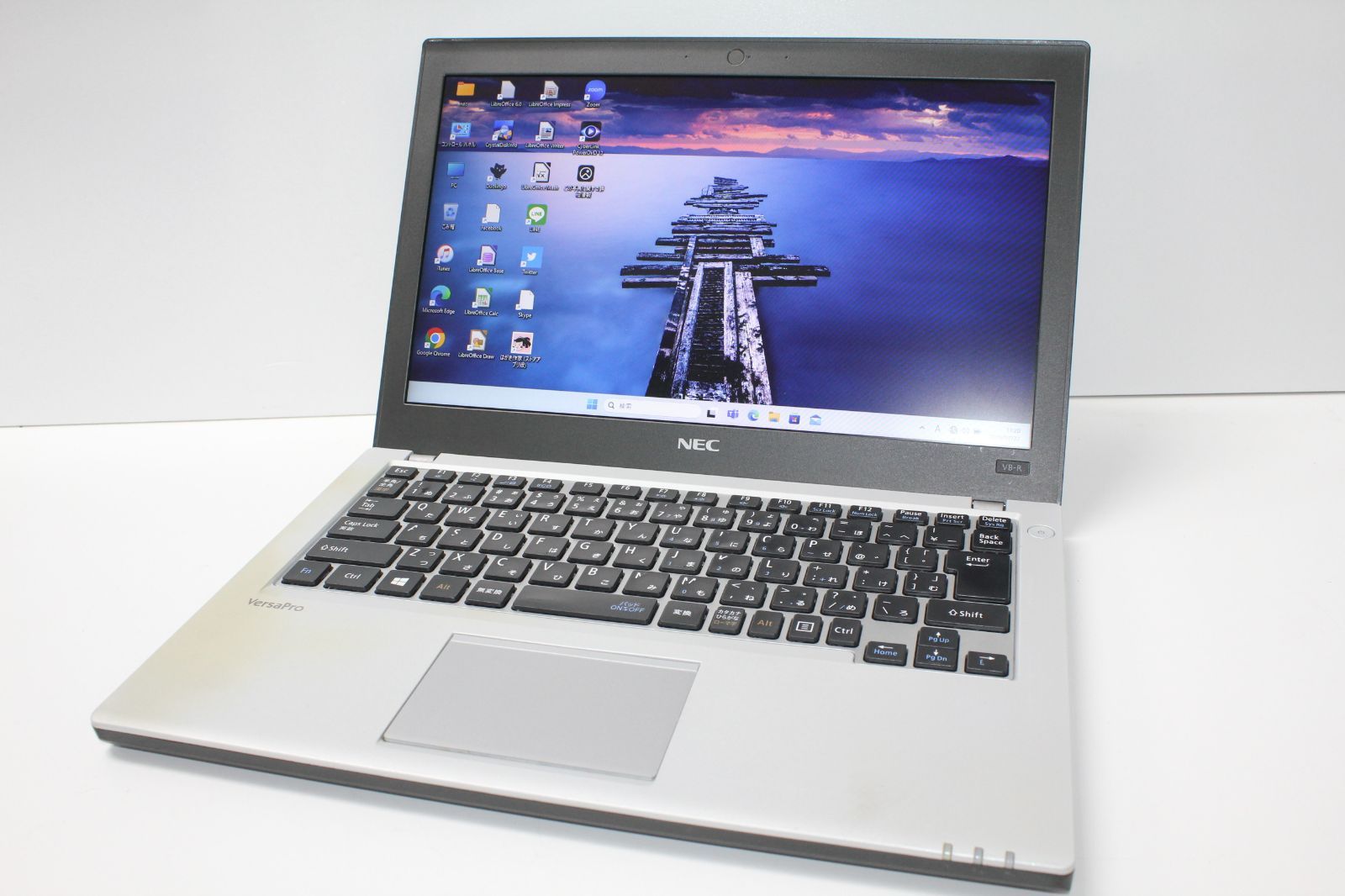 中古ノートPC】NEC〈VersaPro VK23LB-R〉第6世代Core i3/SSD256GB