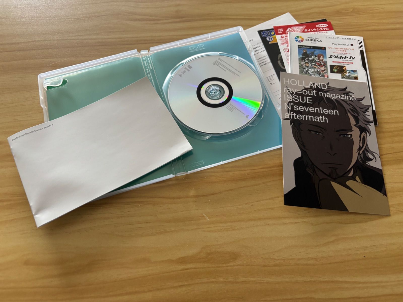 中古][DVD] 交響詩篇エウレカセブン 4 (カードあり)/ M04614 - メルカリ